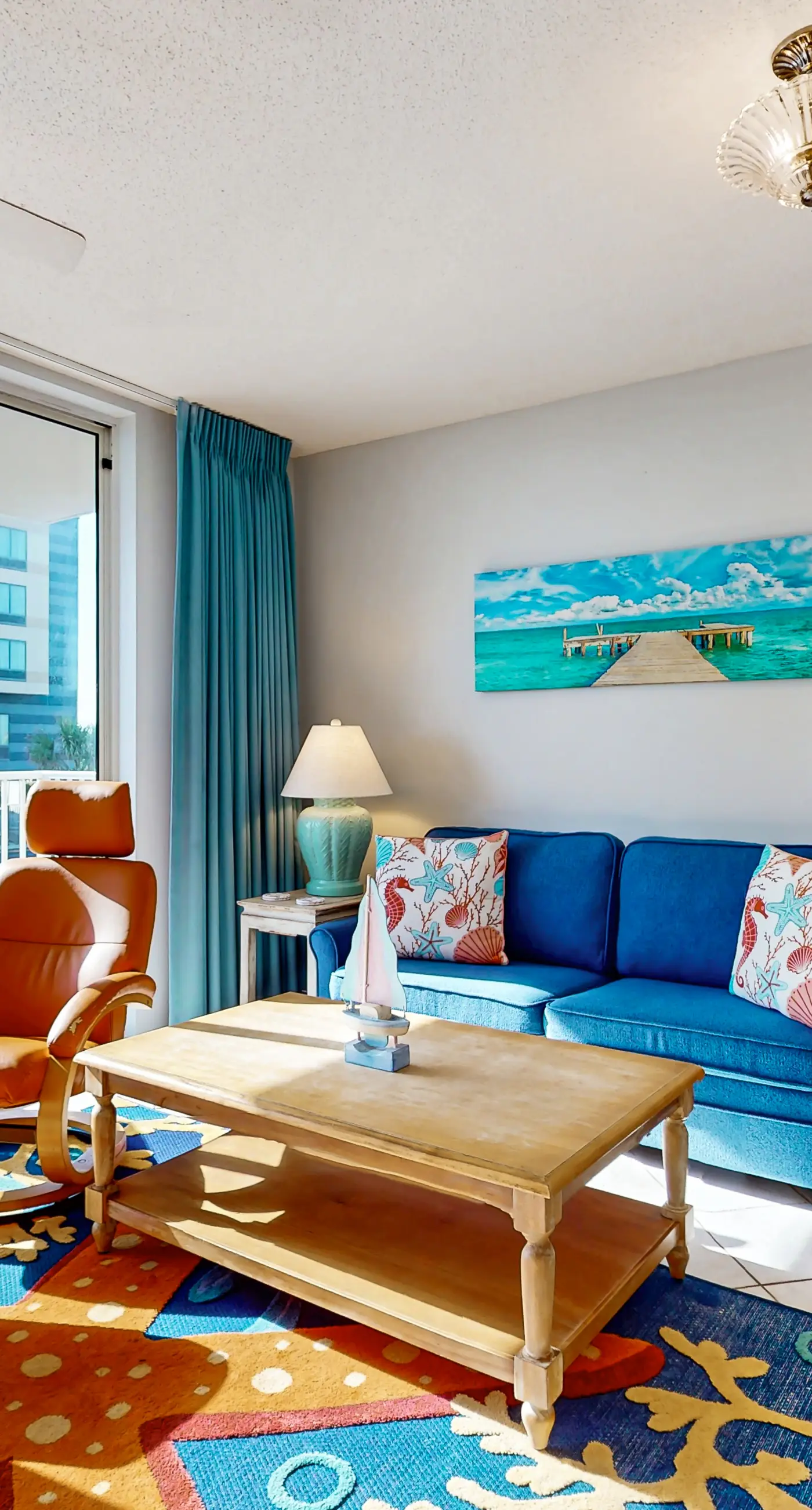 Island Princess 219- Second-floor, airy condo with great views - close to dining & shopping