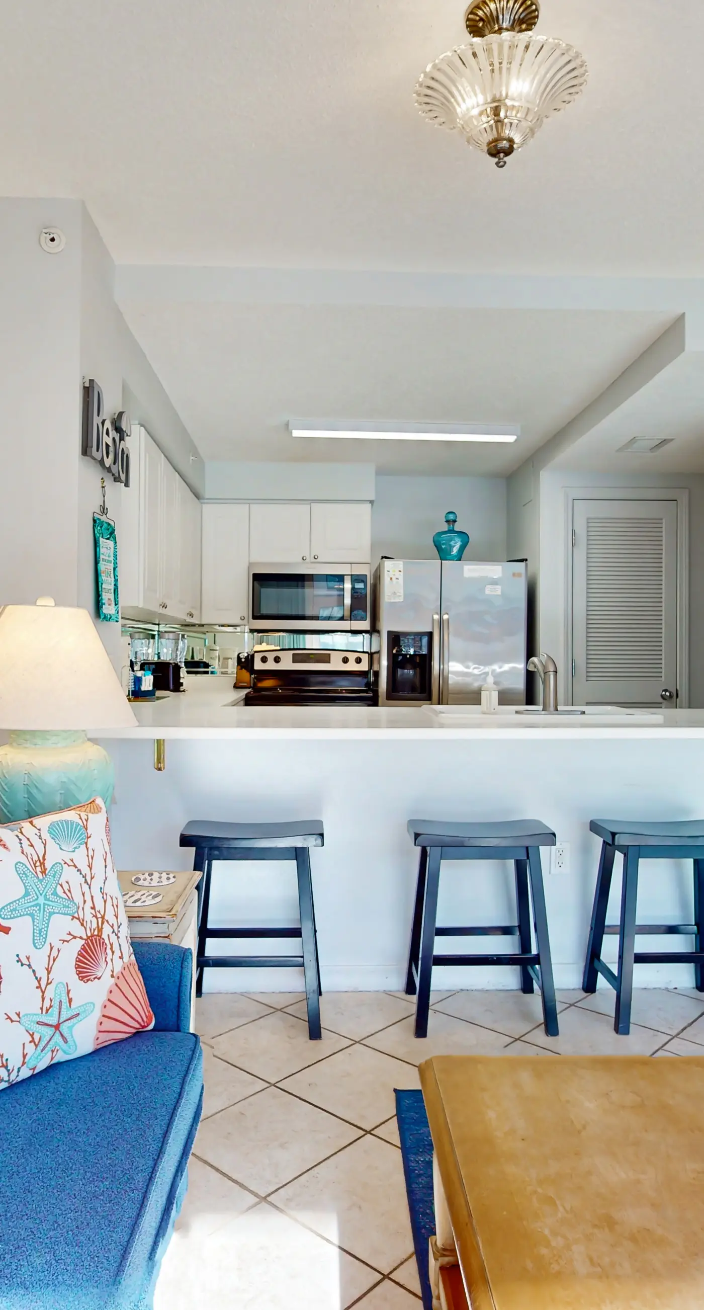 Island Princess 219- Second-floor, airy condo with great views - close to dining & shopping