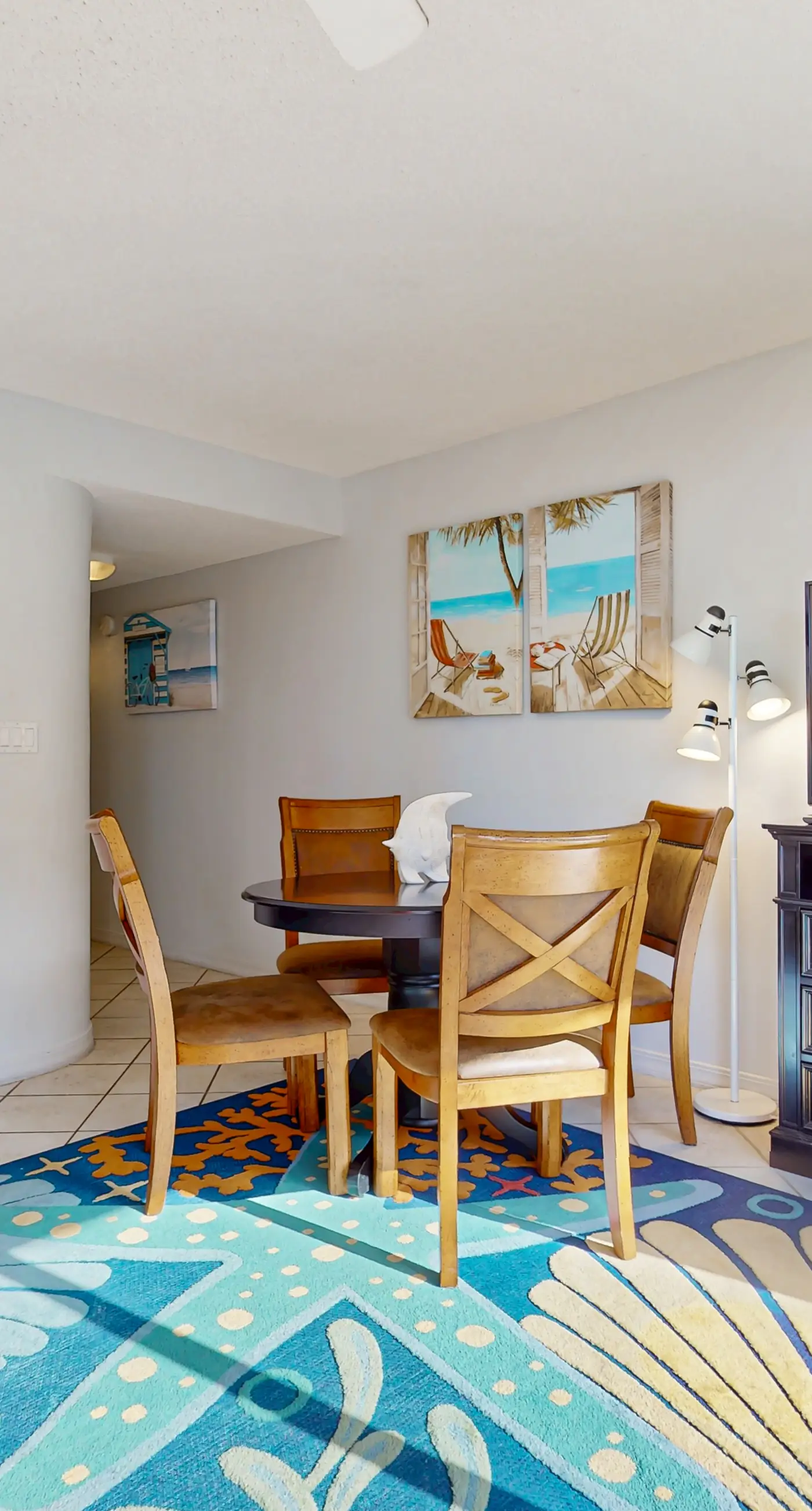 Island Princess 219- Second-floor, airy condo with great views - close to dining & shopping