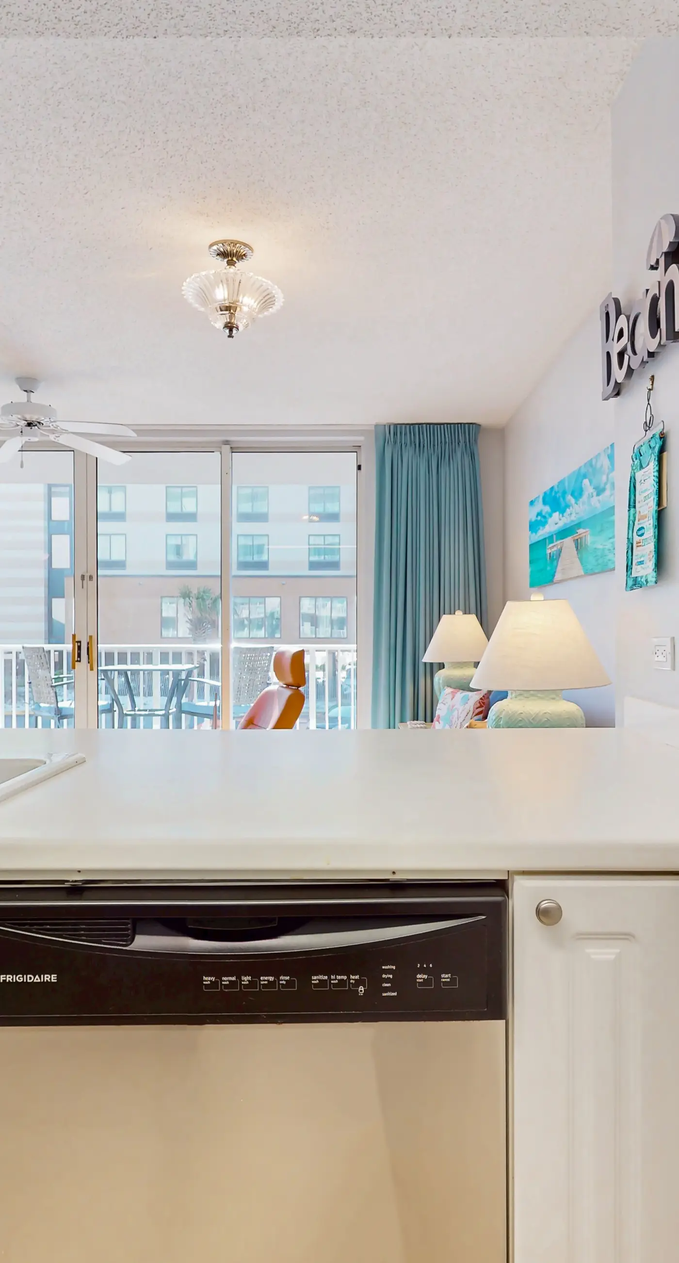 Island Princess 219- Second-floor, airy condo with great views - close to dining & shopping