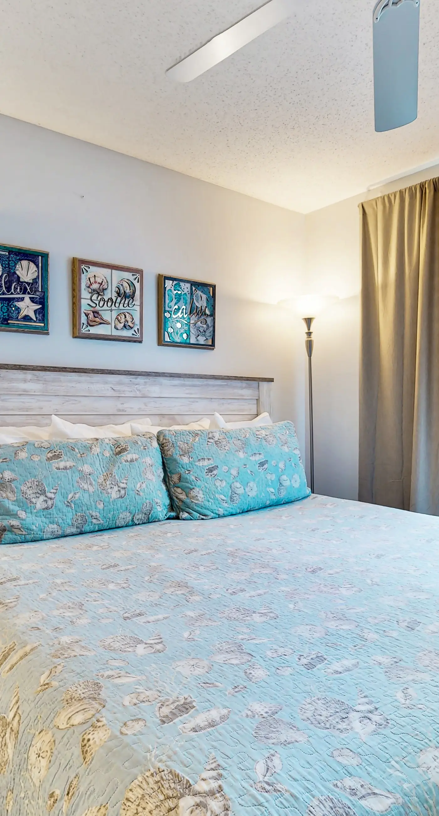 Island Princess 219- Second-floor, airy condo with great views - close to dining & shopping