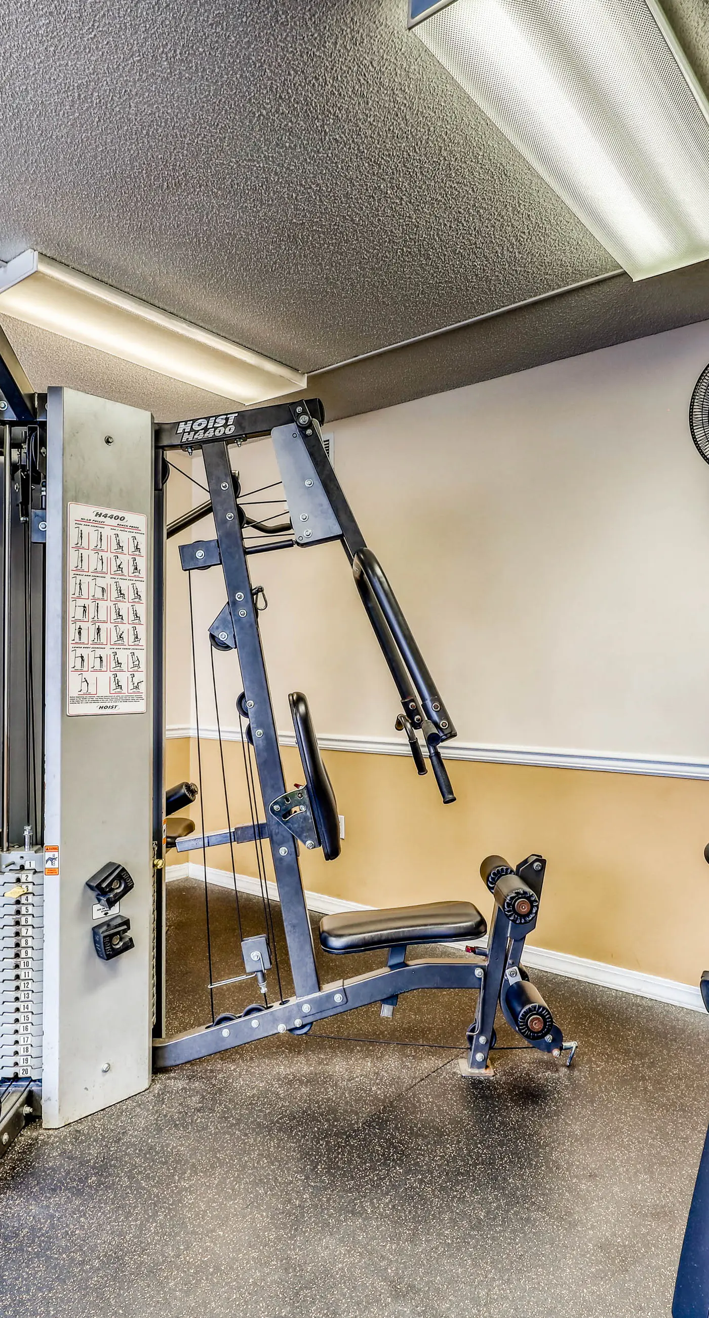 Island Princess 219- Second-floor, airy condo with great views - close to dining & shopping