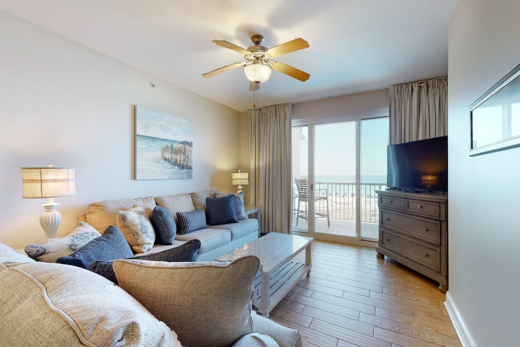 Summer Place 304