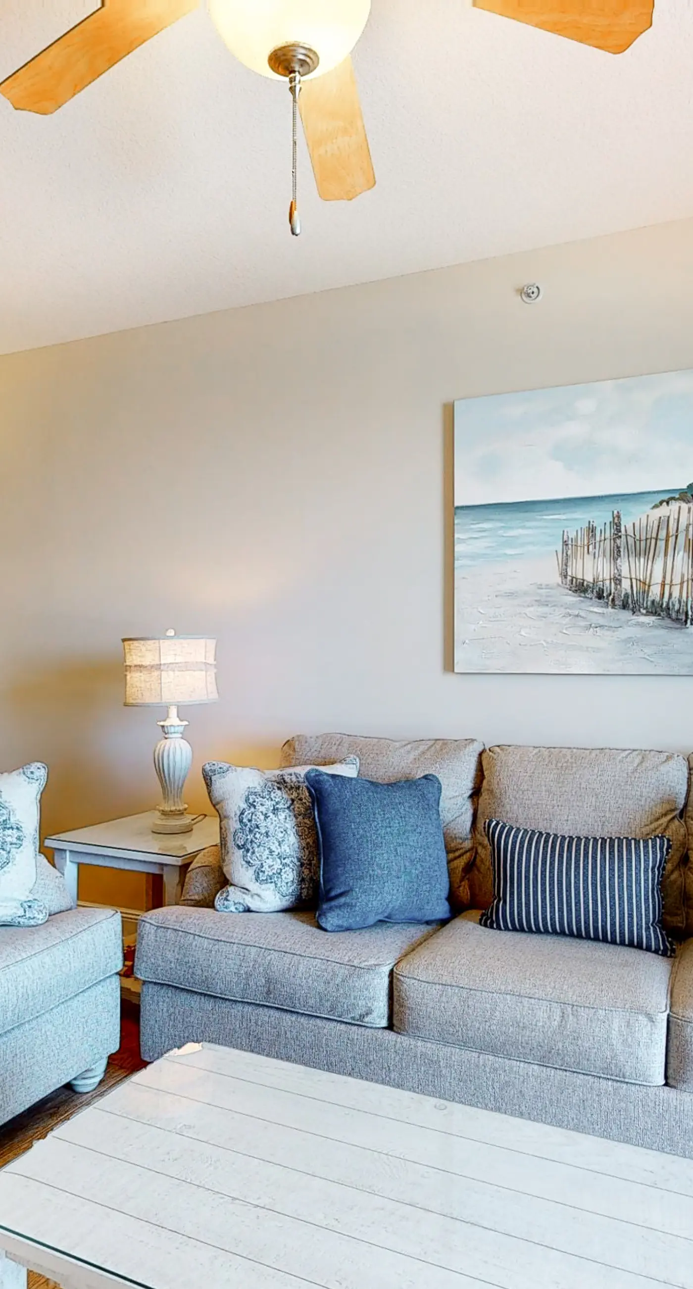 3rd Floor Amazing Condo w/ Gulf-Front Balcony, On-Site Pool, On The Beach