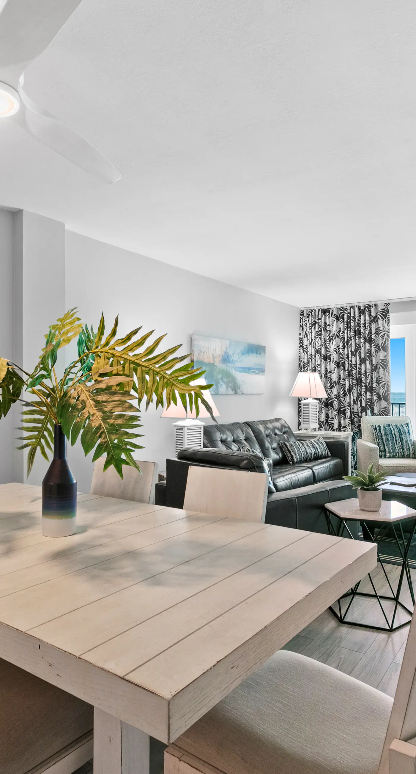 Sea Oats 202 - Sunny, beachfront condo with shared pool, free WiFi, & Gulf views