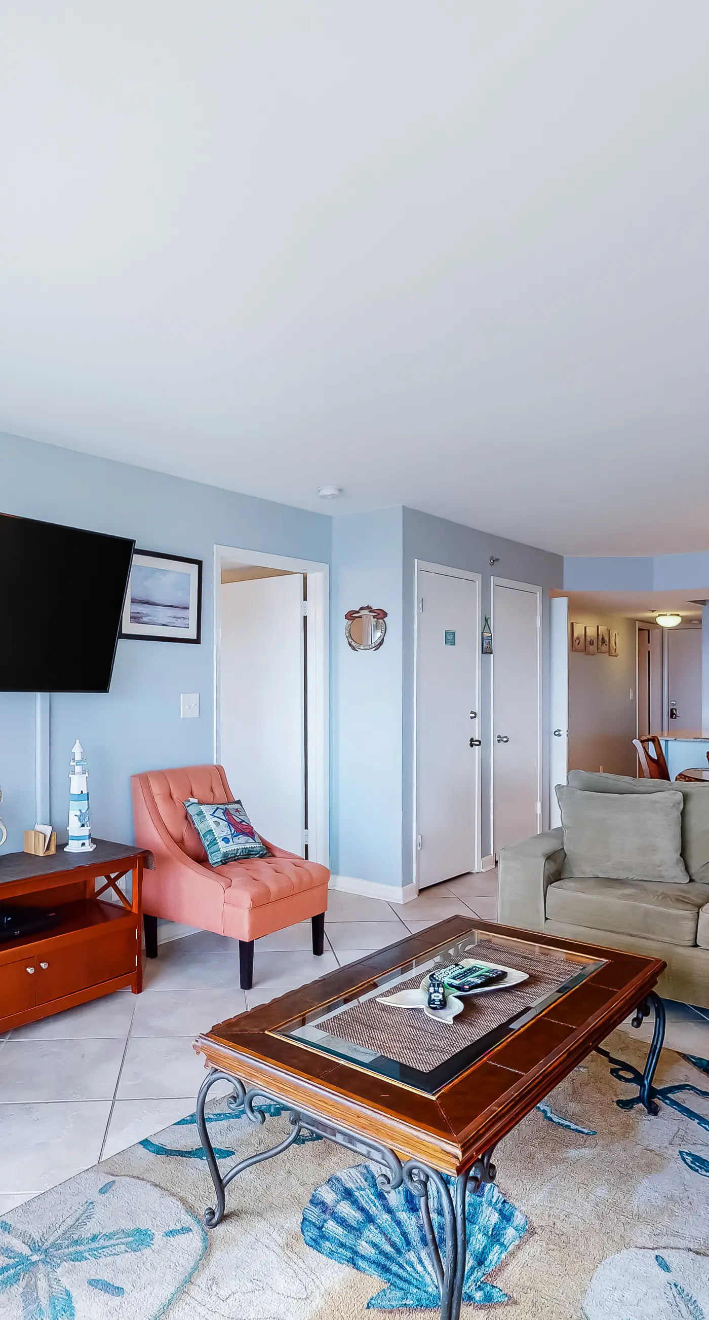 Sea Oats 302 - Beachfront, 3rd-floor condo with pool, hot tub, ocean view & fast WiFi