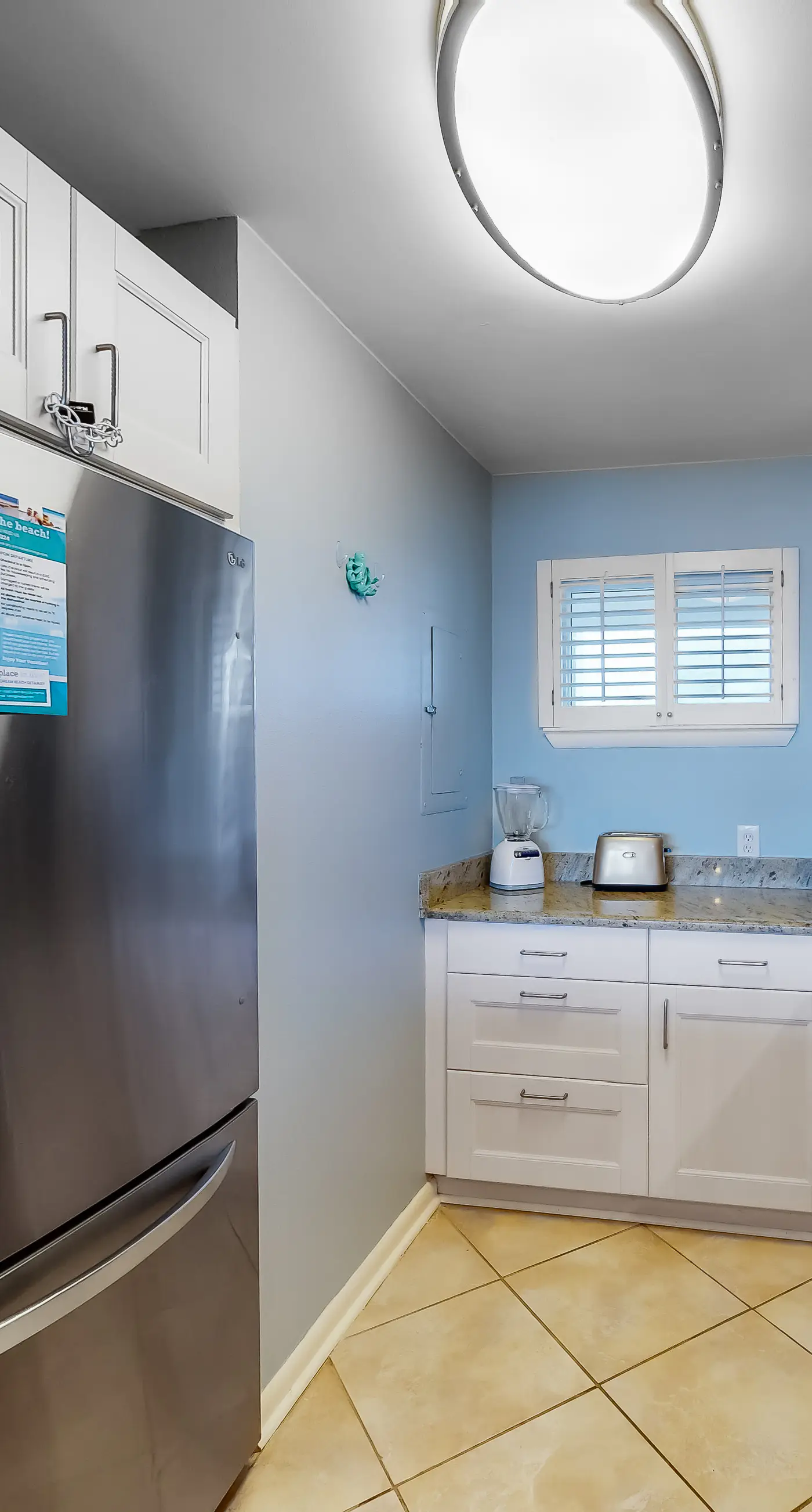 Sea Oats 302 - Beachfront, 3rd-floor condo with pool, hot tub, ocean view & fast WiFi