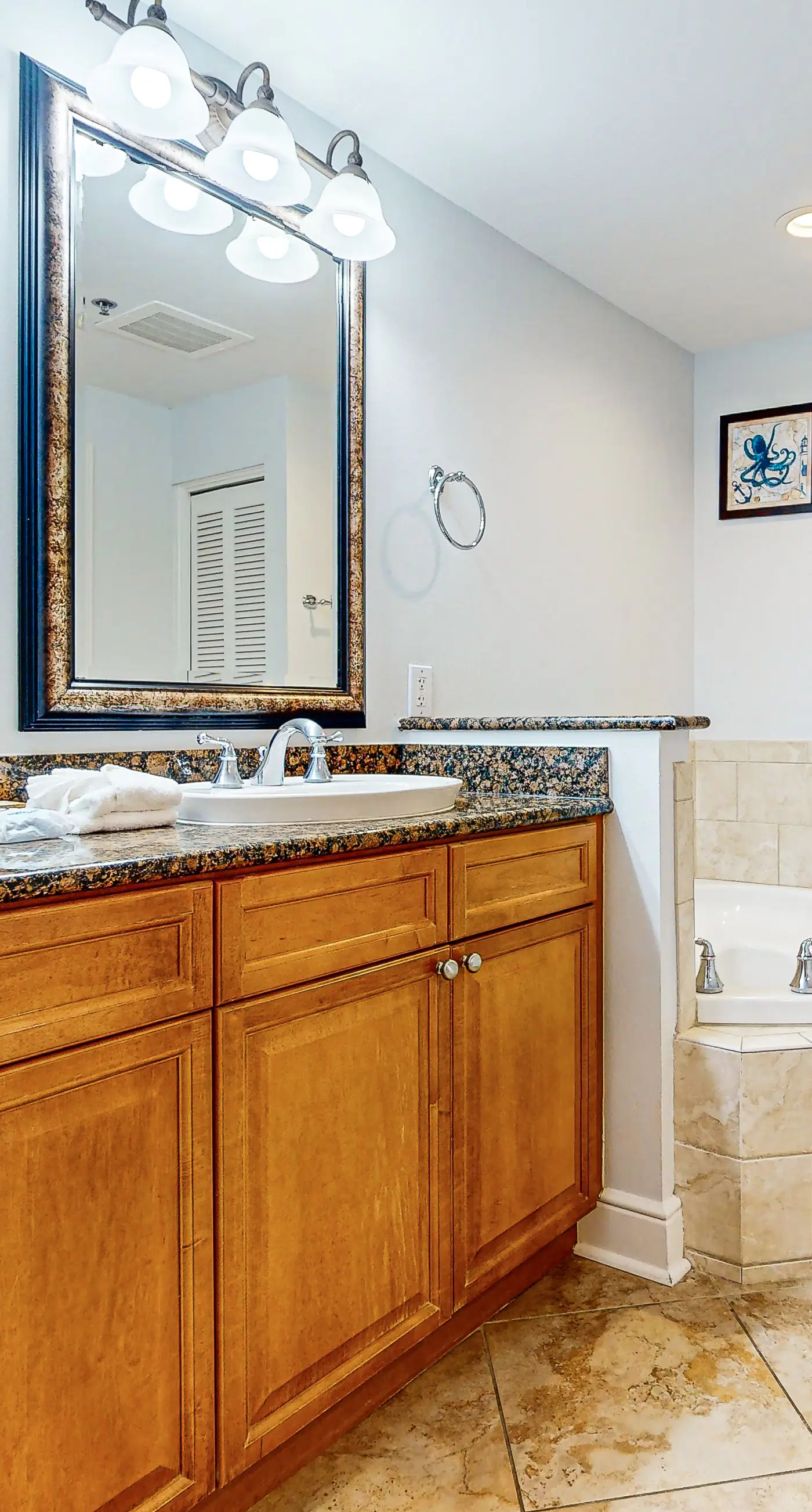 Gorgeous Gulf Front Condo Pools Onsite, Nearby Activities, Shops, Restaurants