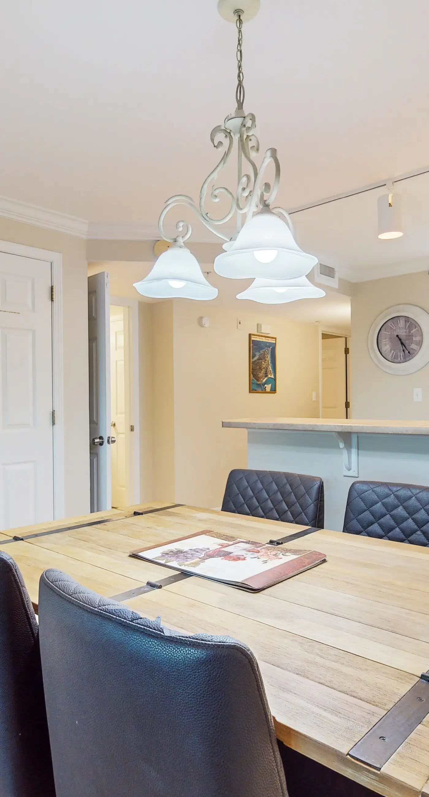 Sea Oats 102 - Amazing Gulf-Front View On Okaloosa Island, On-Site Pool, Walk-In Shower