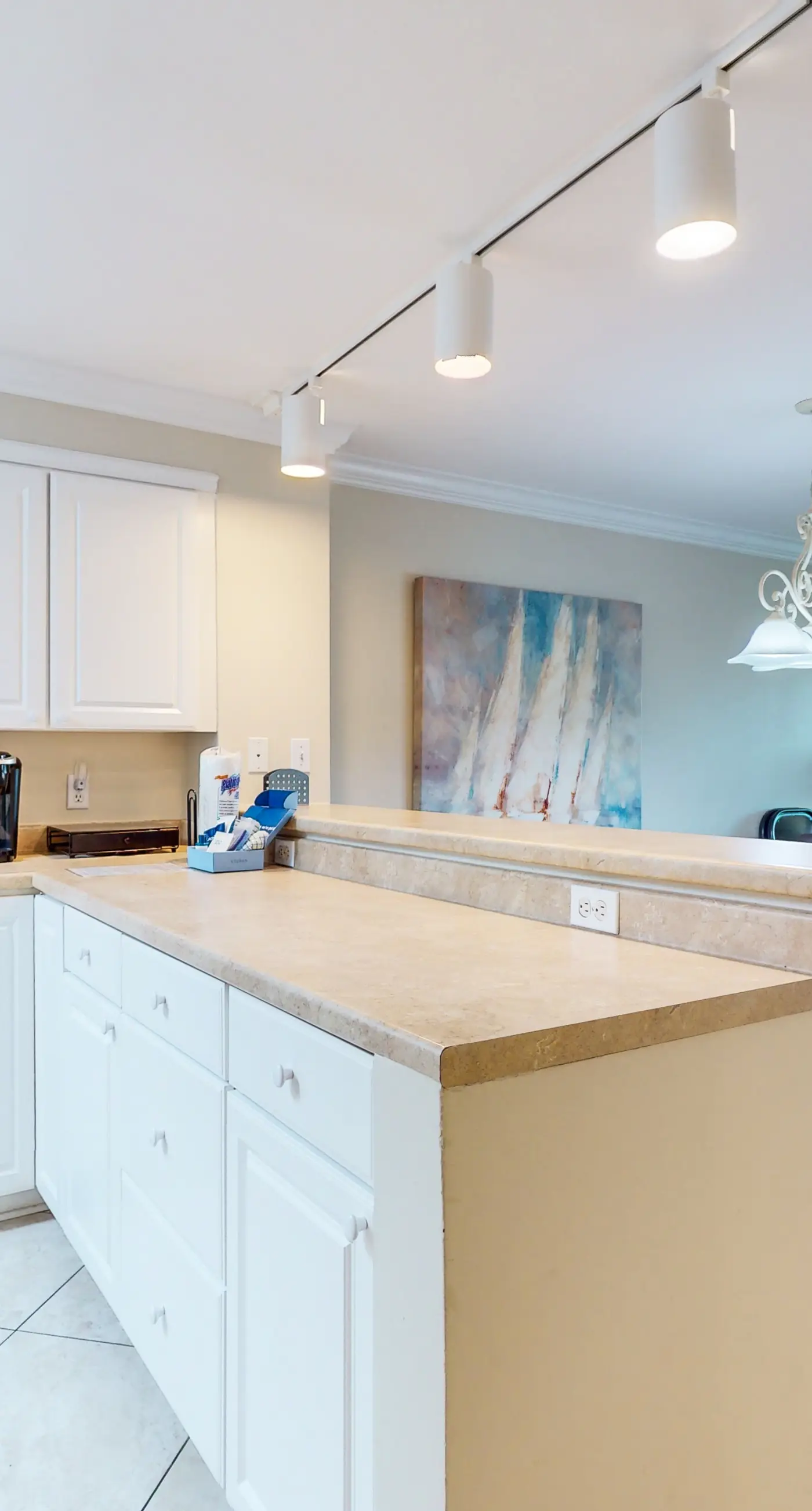 Sea Oats 102 - Amazing Gulf-Front View On Okaloosa Island, On-Site Pool, Walk-In Shower