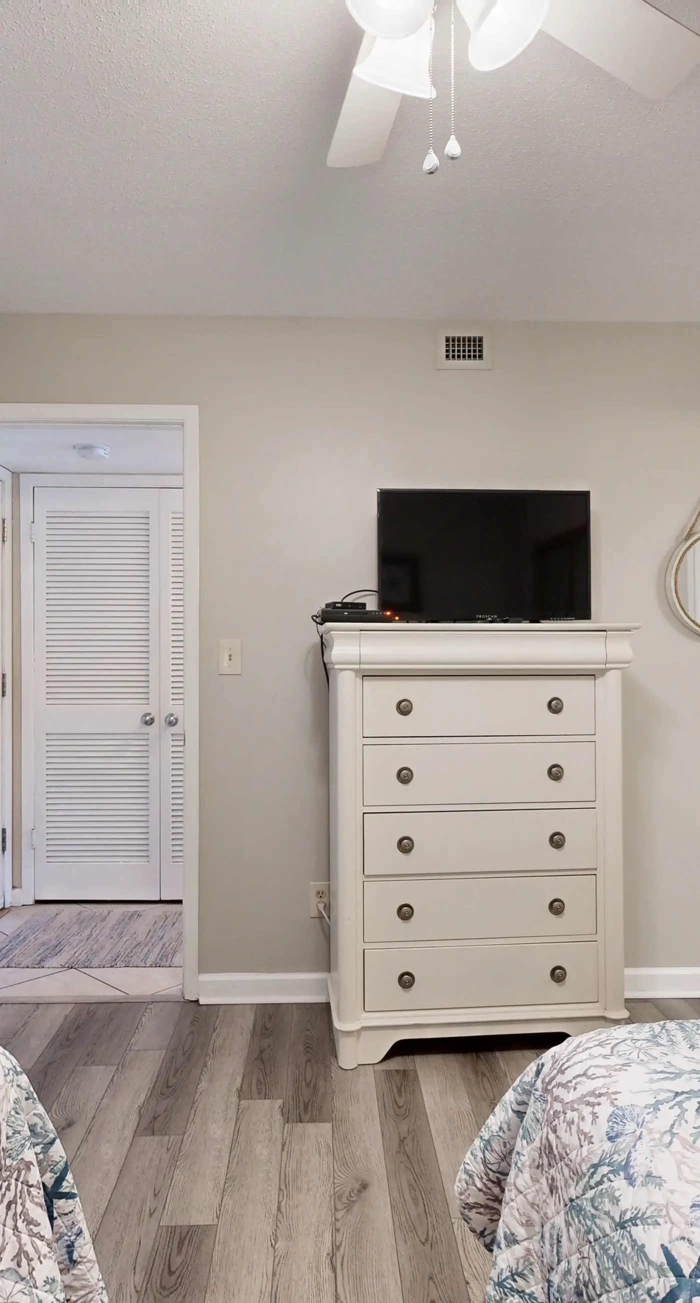 Sea Oats 410 - Beachfront condo with Gulf views, beach access, pool, & private balcony