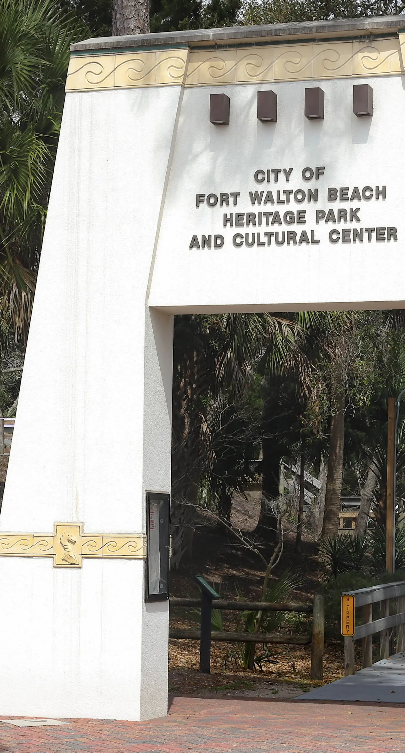 Sea Oats 410 - Beachfront condo with Gulf views, beach access, pool, & private balcony