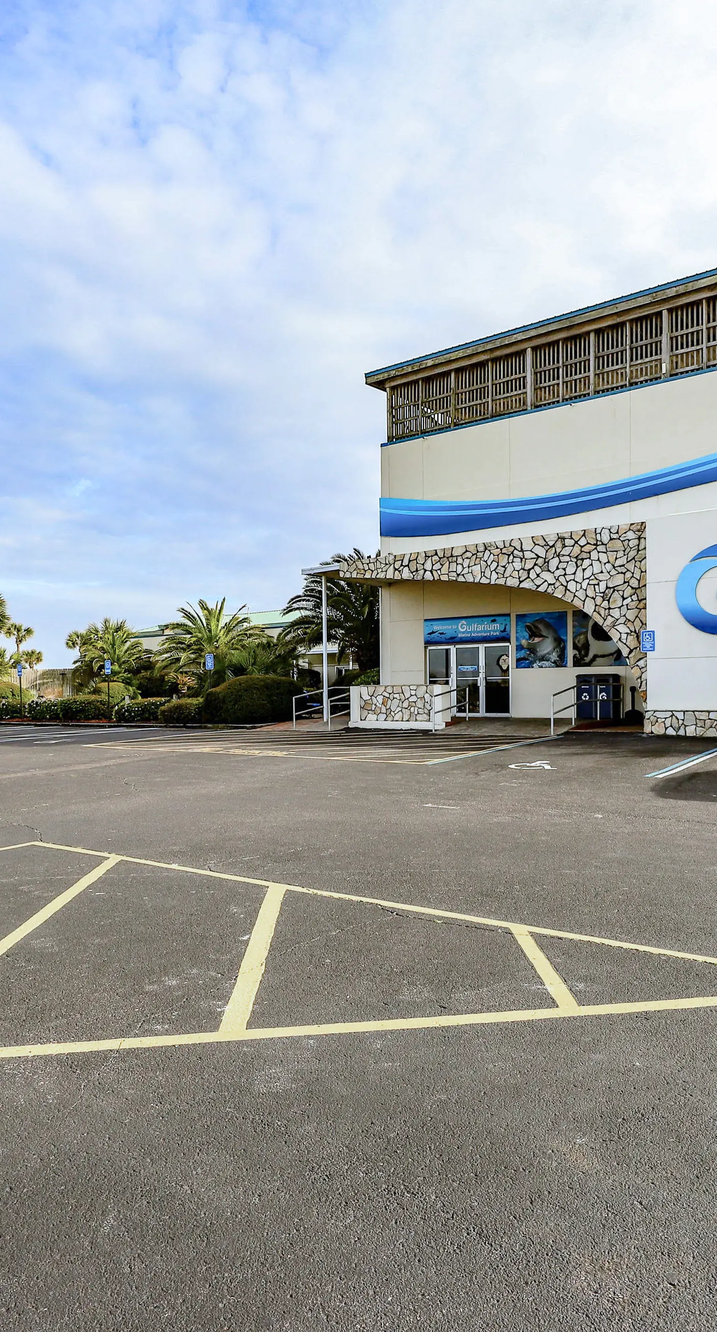 Sea Oats 410 - Beachfront condo with Gulf views, beach access, pool, & private balcony