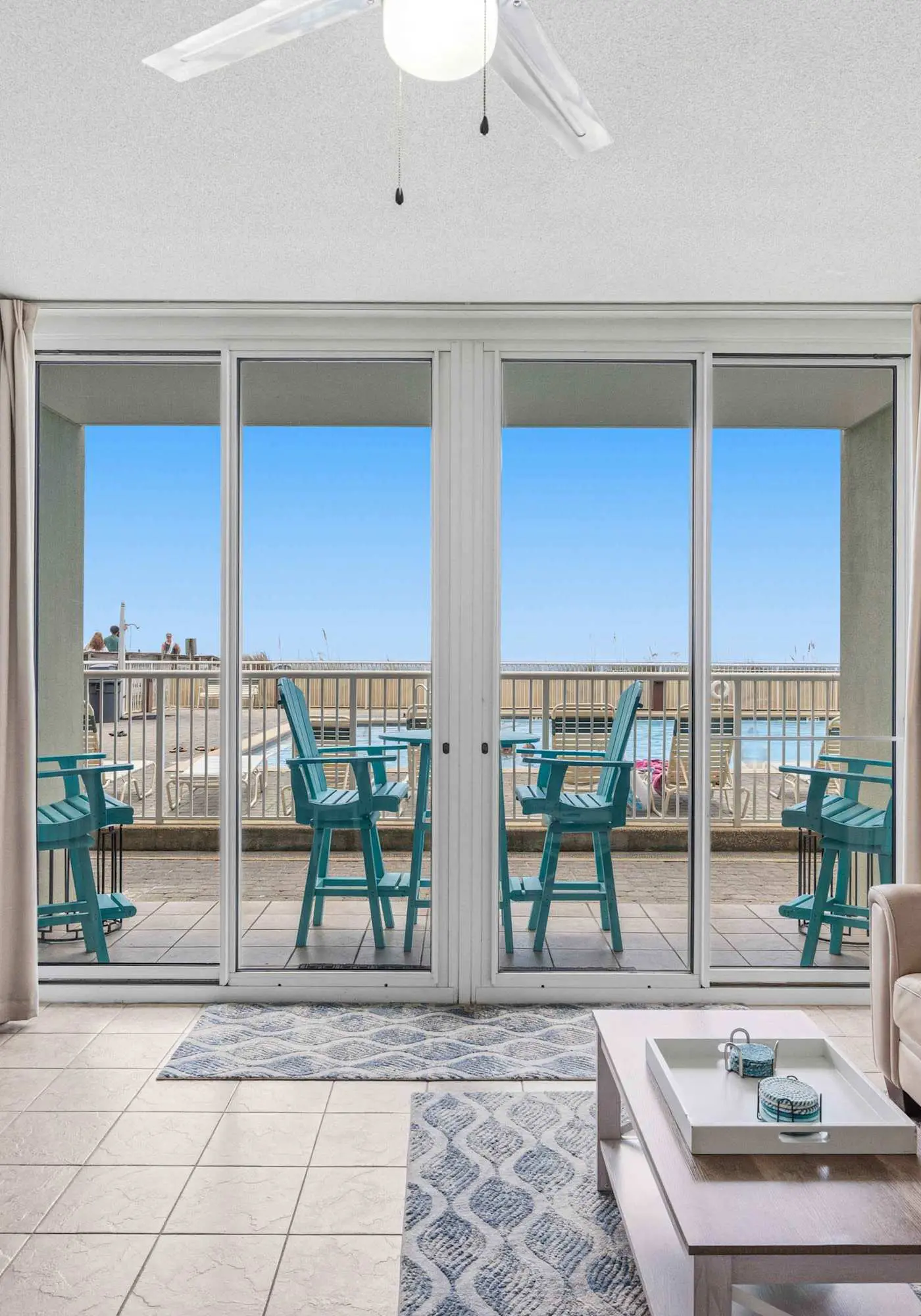 Ground floor, oceanfront condo with pool, fast WiFi & seasonal beach service