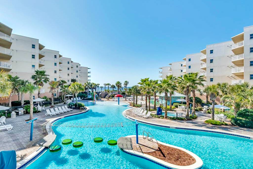 Beautiful beachfront home with balcony, shared pool and beach access