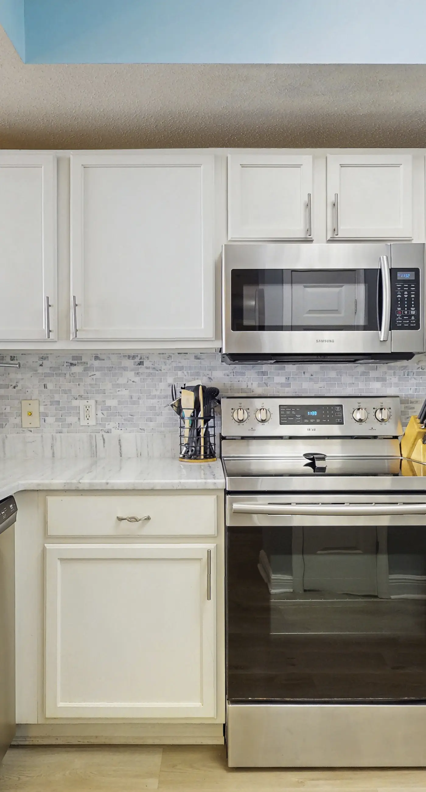 Second Floor Oceanfront Condo with Shared Pools, Ocean View, and Washer/Dryer