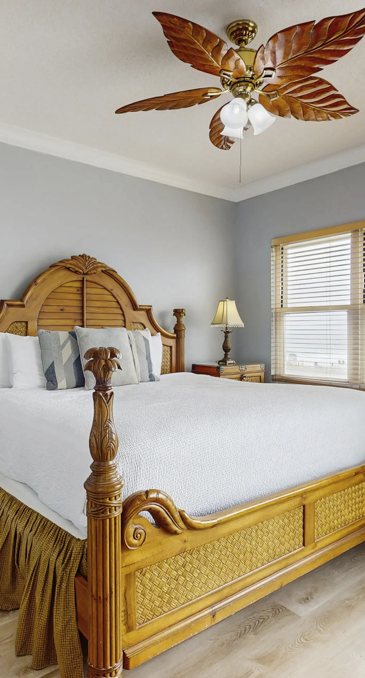 Second Floor Oceanfront Condo with Shared Pools, Ocean View, and Washer/Dryer