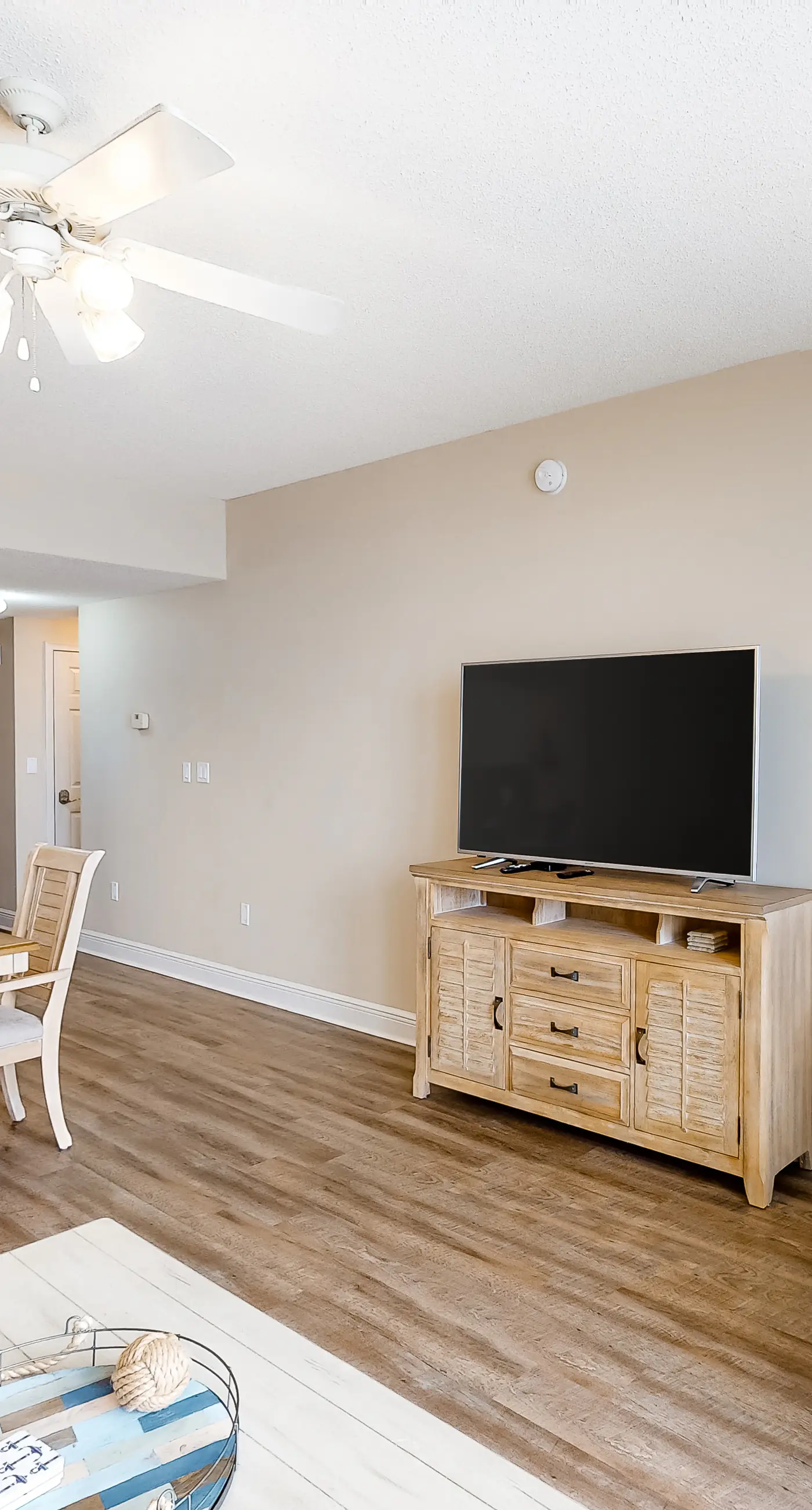 2nd Floor Coastal Condo On Okaloosa Island Gulf-Front Views