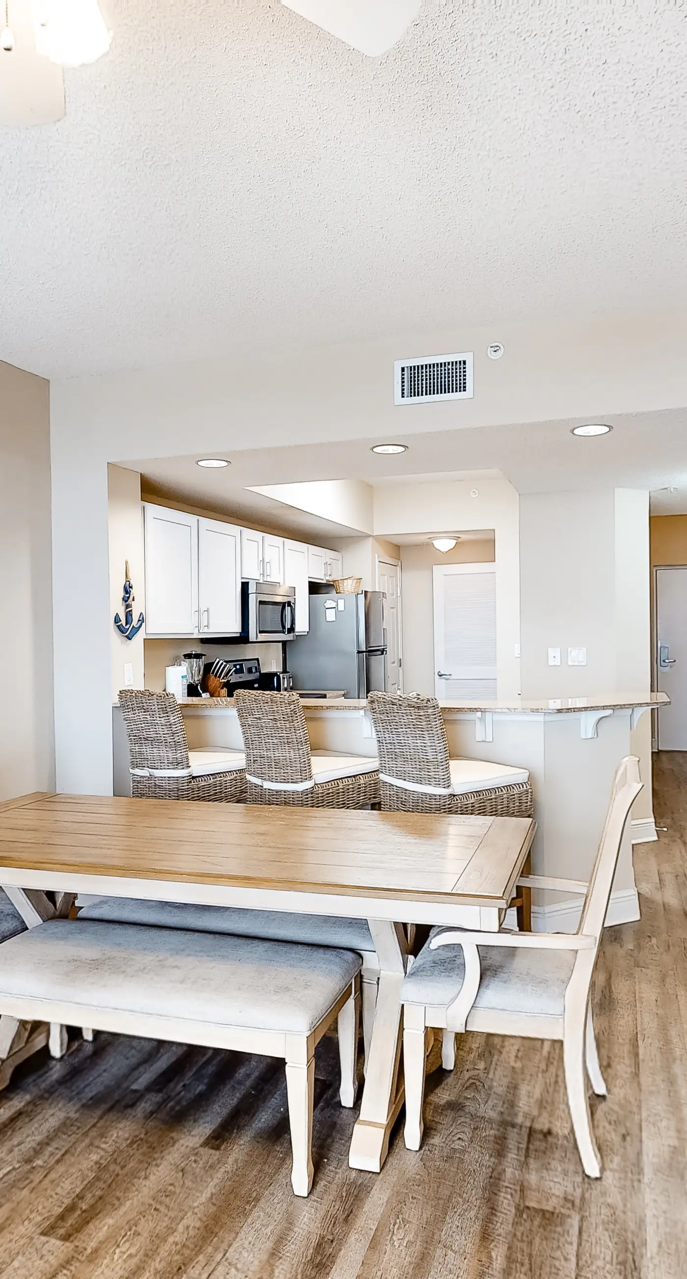 2nd Floor Coastal Condo On Okaloosa Island Gulf-Front Views