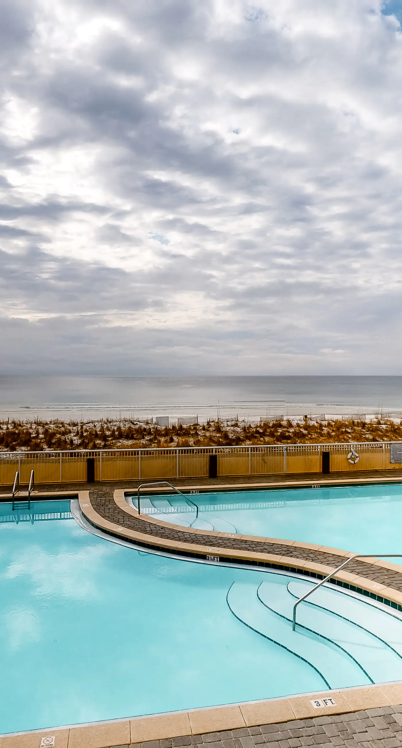 2nd Floor Coastal Condo On Okaloosa Island Gulf-Front Views