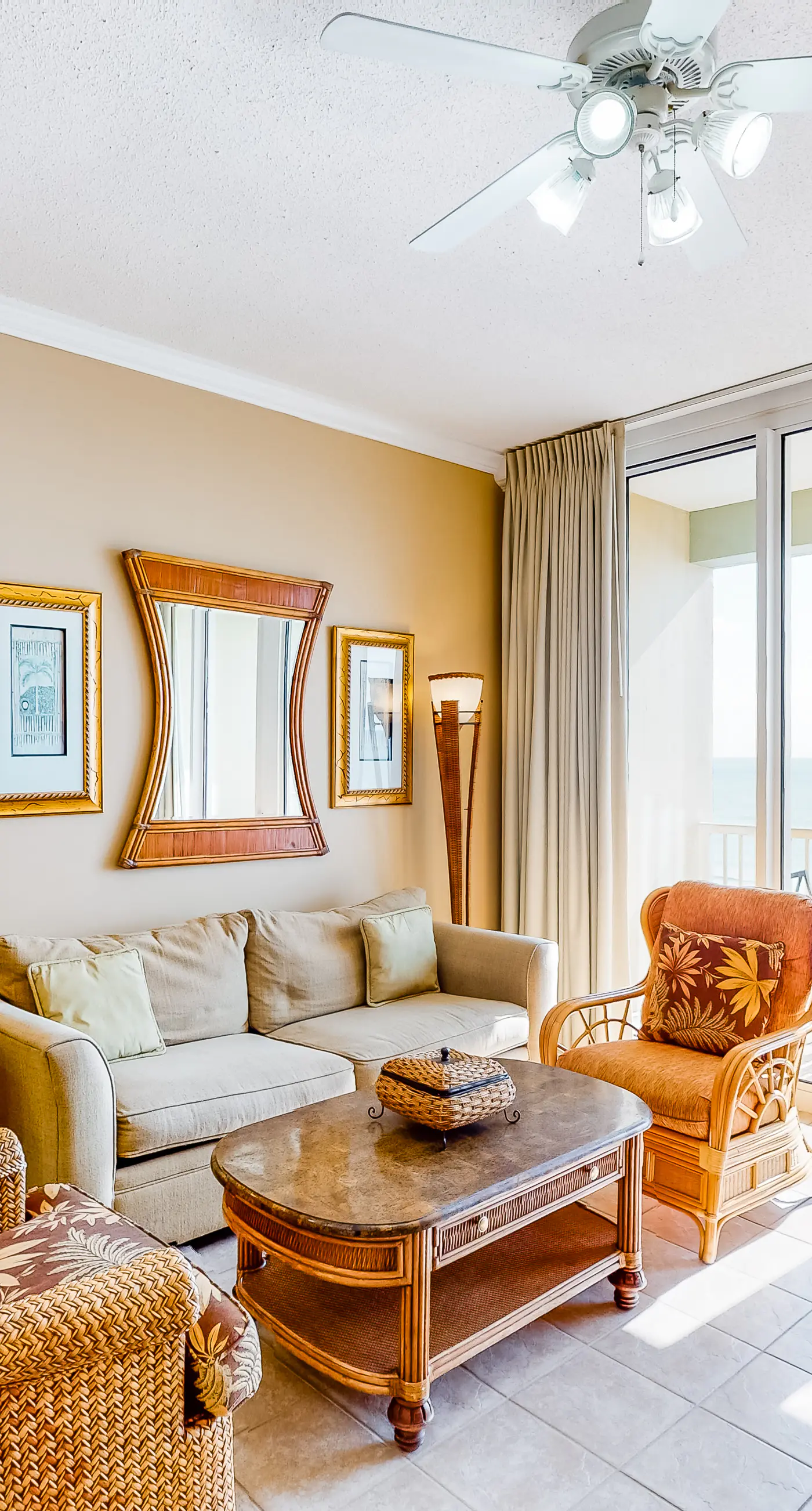 Waters Edge 607- Welcoming 6th Floor Condo Incredible Gulf-Front Views Near Local Activities