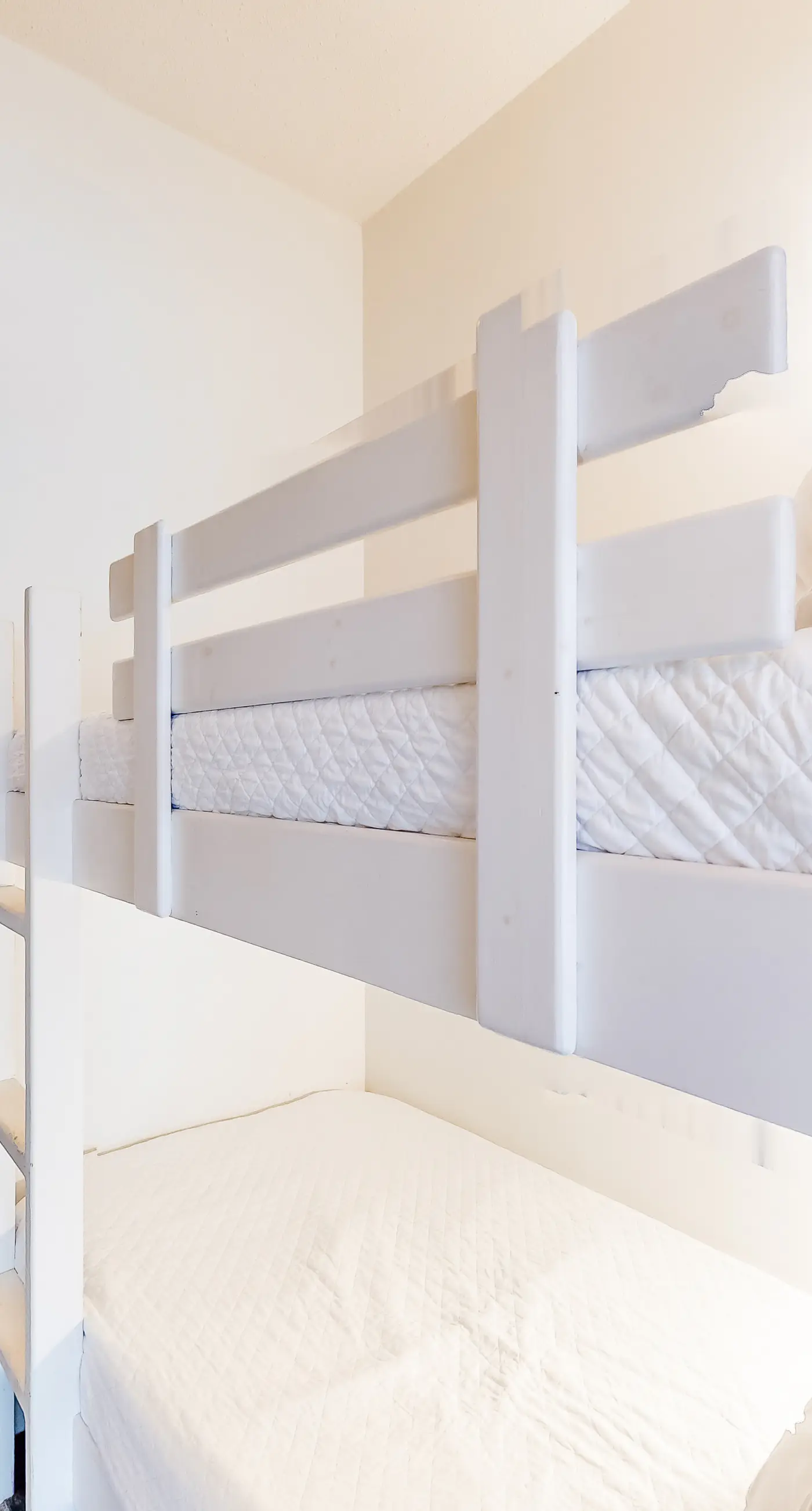 Waters Edge 607- Welcoming 6th Floor Condo Incredible Gulf-Front Views Near Local Activities