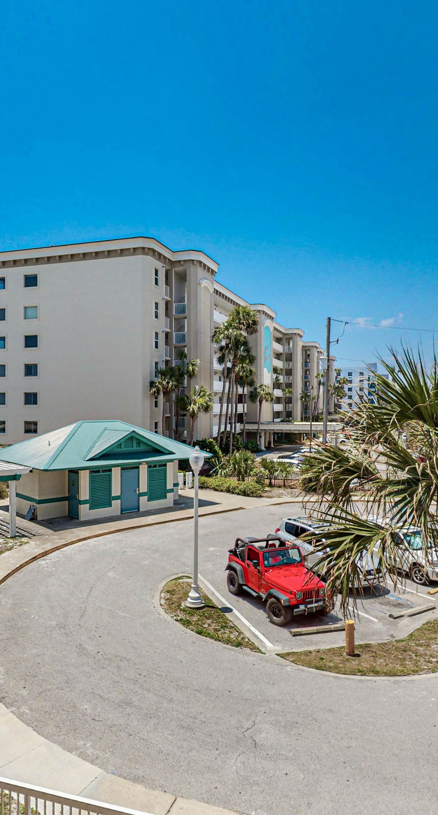 Azure 220 Nice 2nd Floor Condo Partial Gulf View, Nearby Shopping & Dining