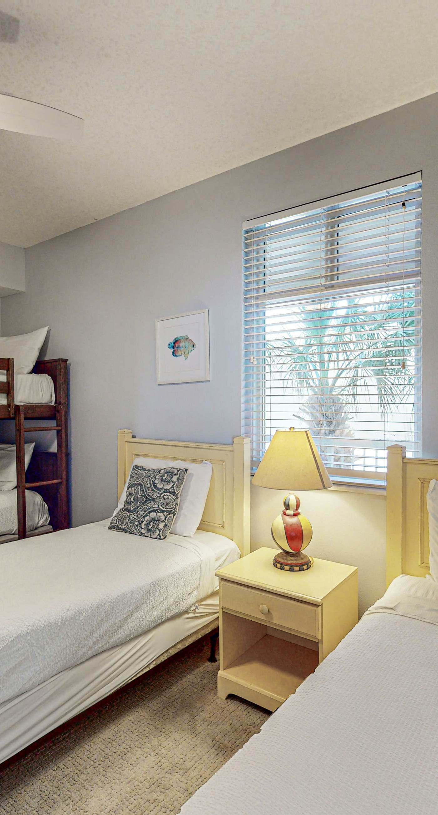 Azure 220 Nice 2nd Floor Condo Partial Gulf View, Nearby Shopping & Dining