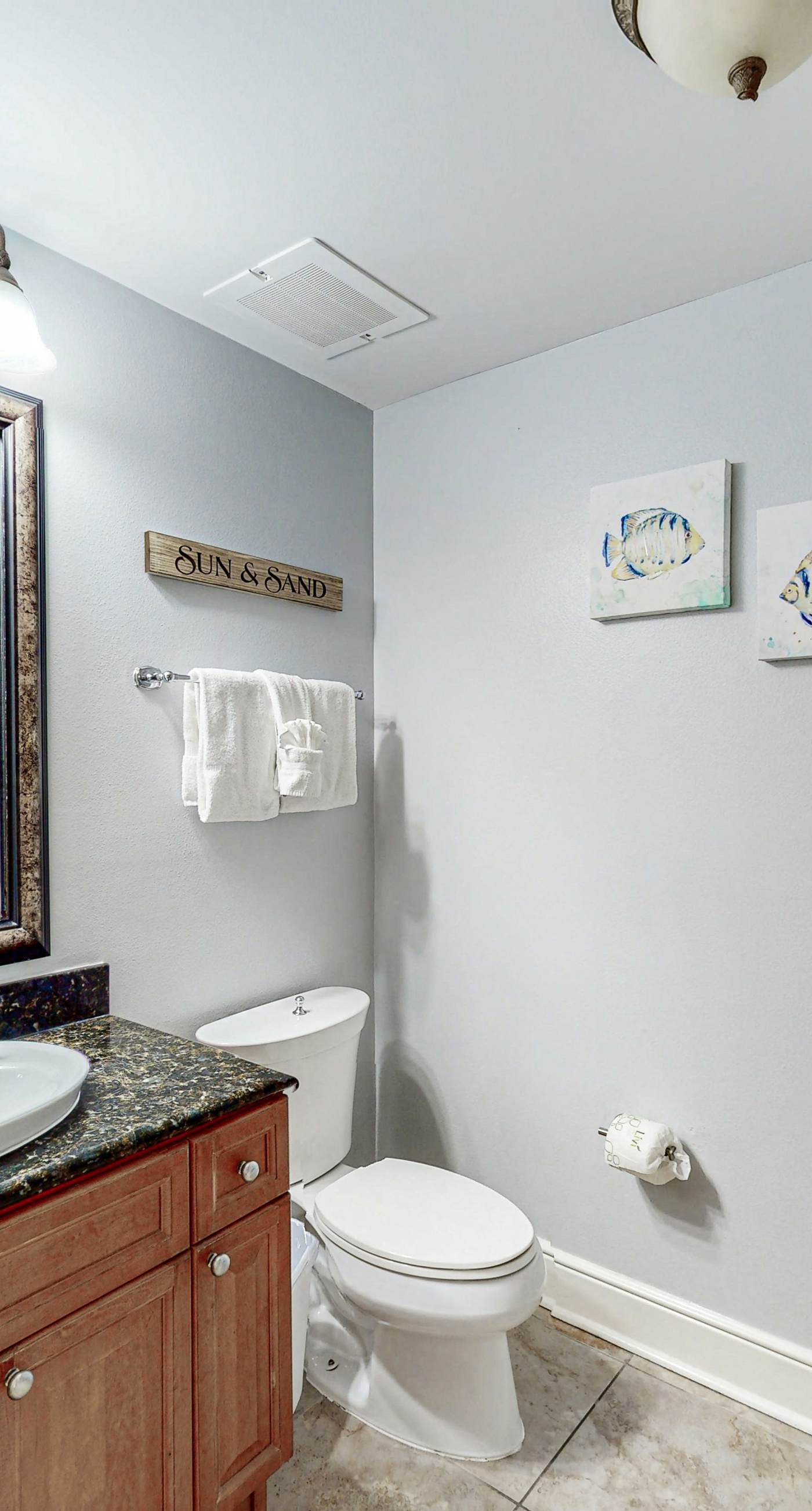 Azure 220 Nice 2nd Floor Condo Partial Gulf View, Nearby Shopping & Dining