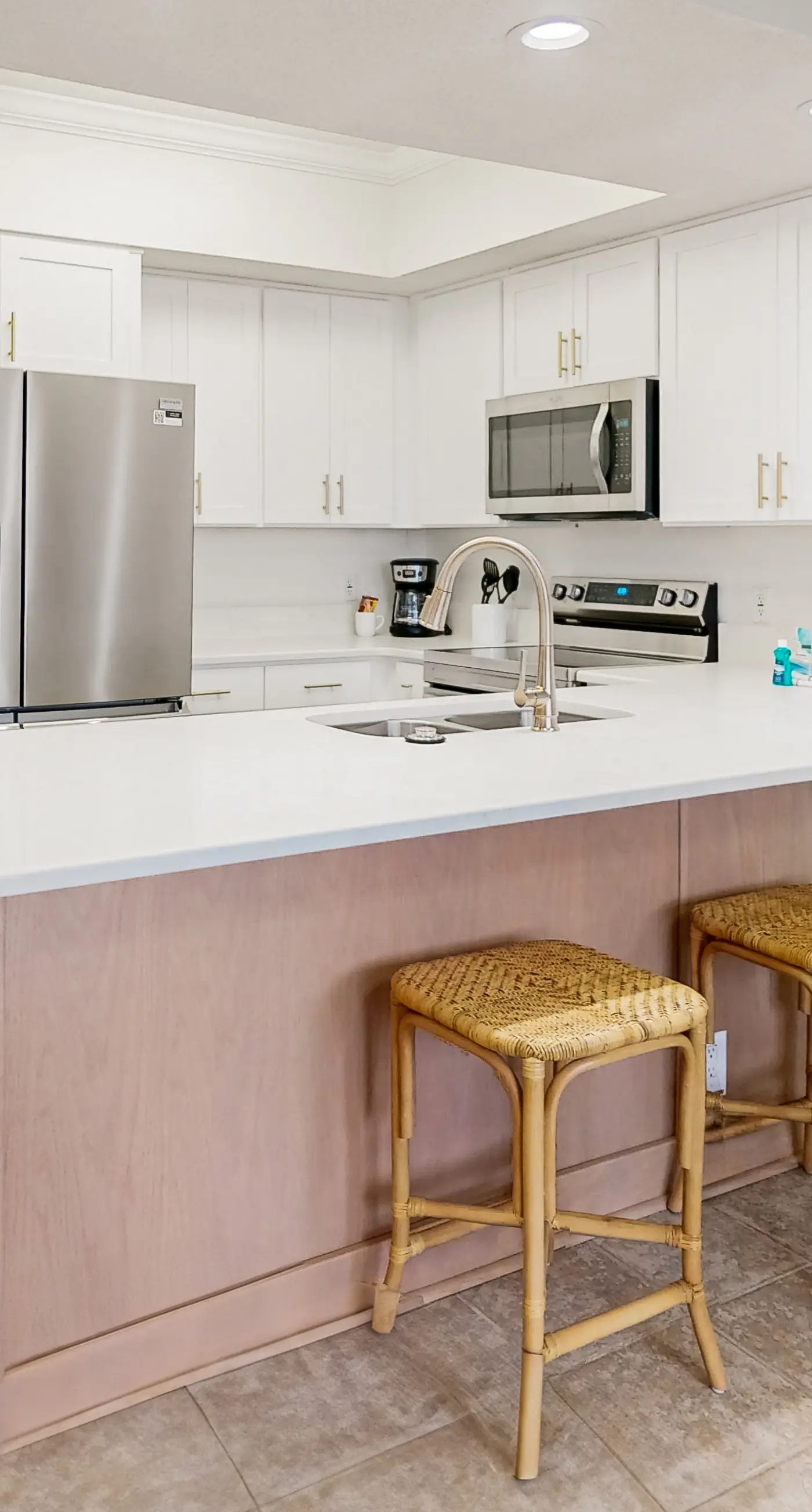 Waters Edge 106- Gulf front condo with furnished patio, pool, fitness room, boardwalk to beach