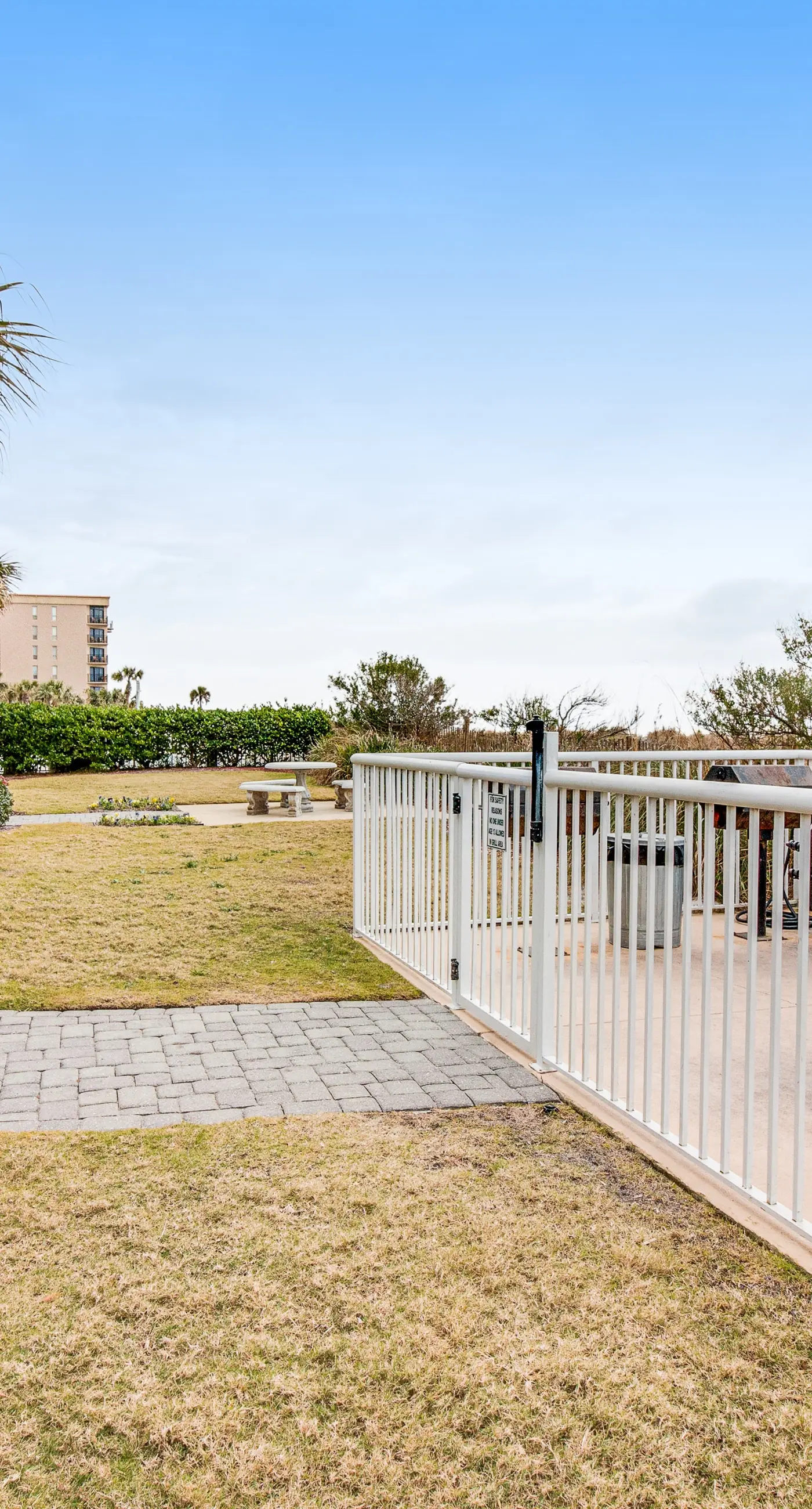 Waters Edge 106- Gulf front condo with furnished patio, pool, fitness room, boardwalk to beach
