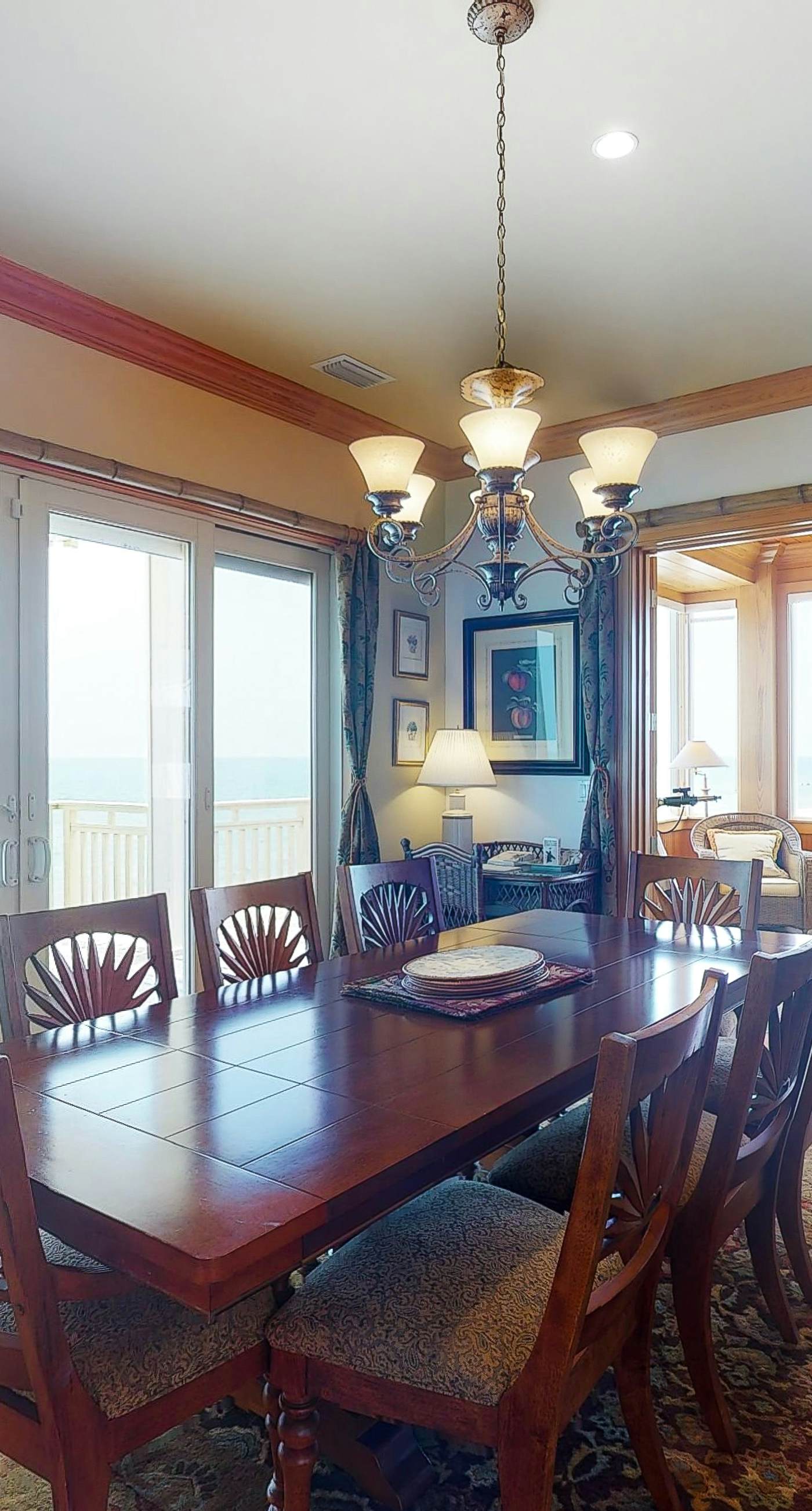 Gorgeous beachfront home - washer/dryer, deck & central AC - community pool