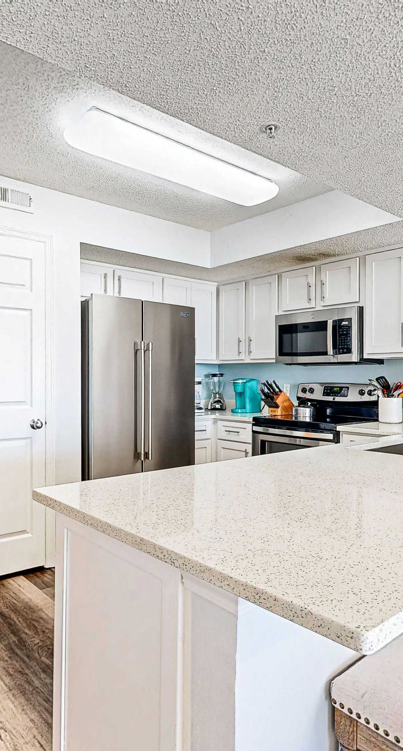 Gulf Dunes 313 - Gulf-front condo with outdoor pool & tennis - short drive to entertainment