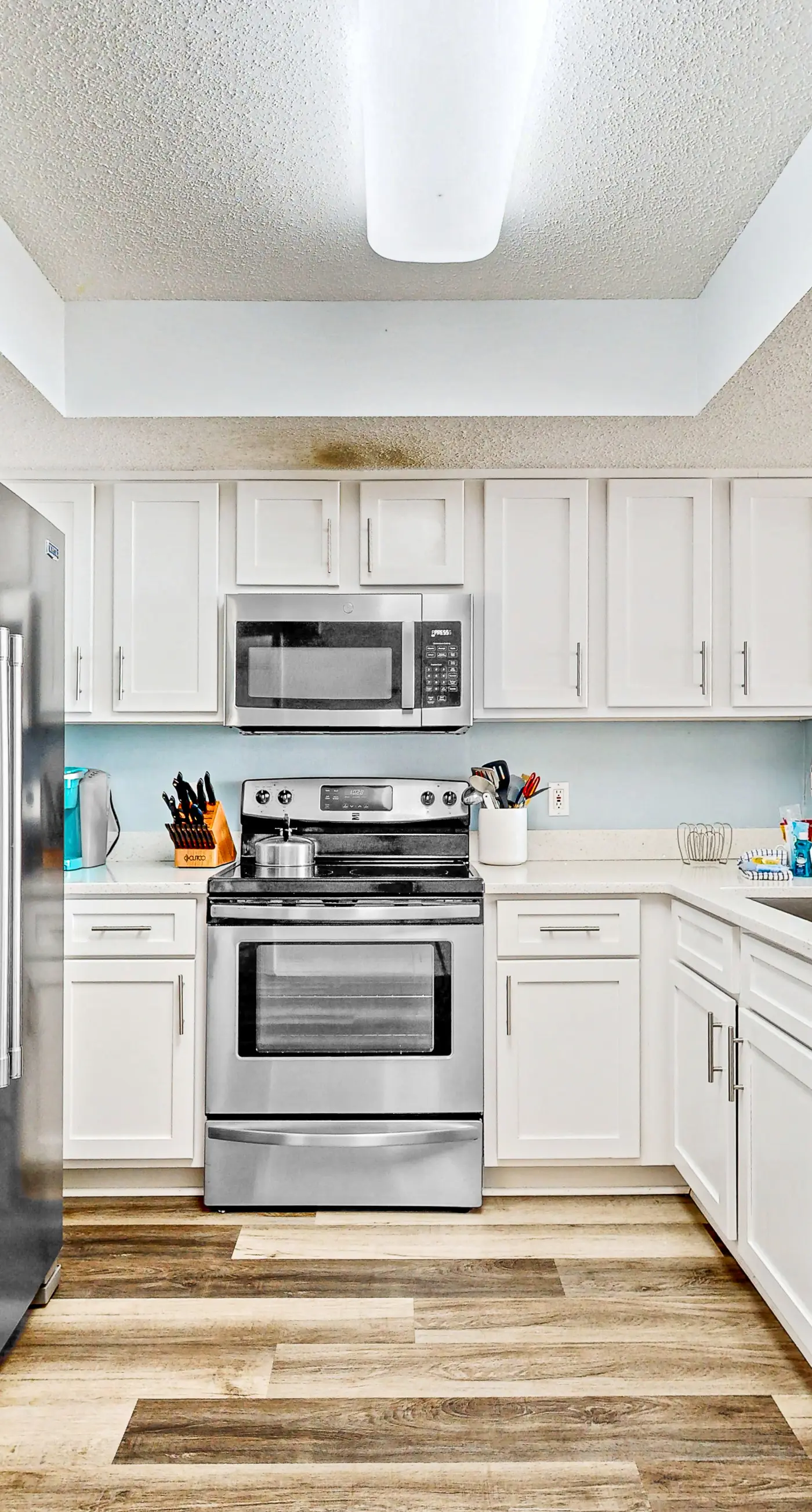 Gulf Dunes 313 - Gulf-front condo with outdoor pool & tennis - short drive to entertainment