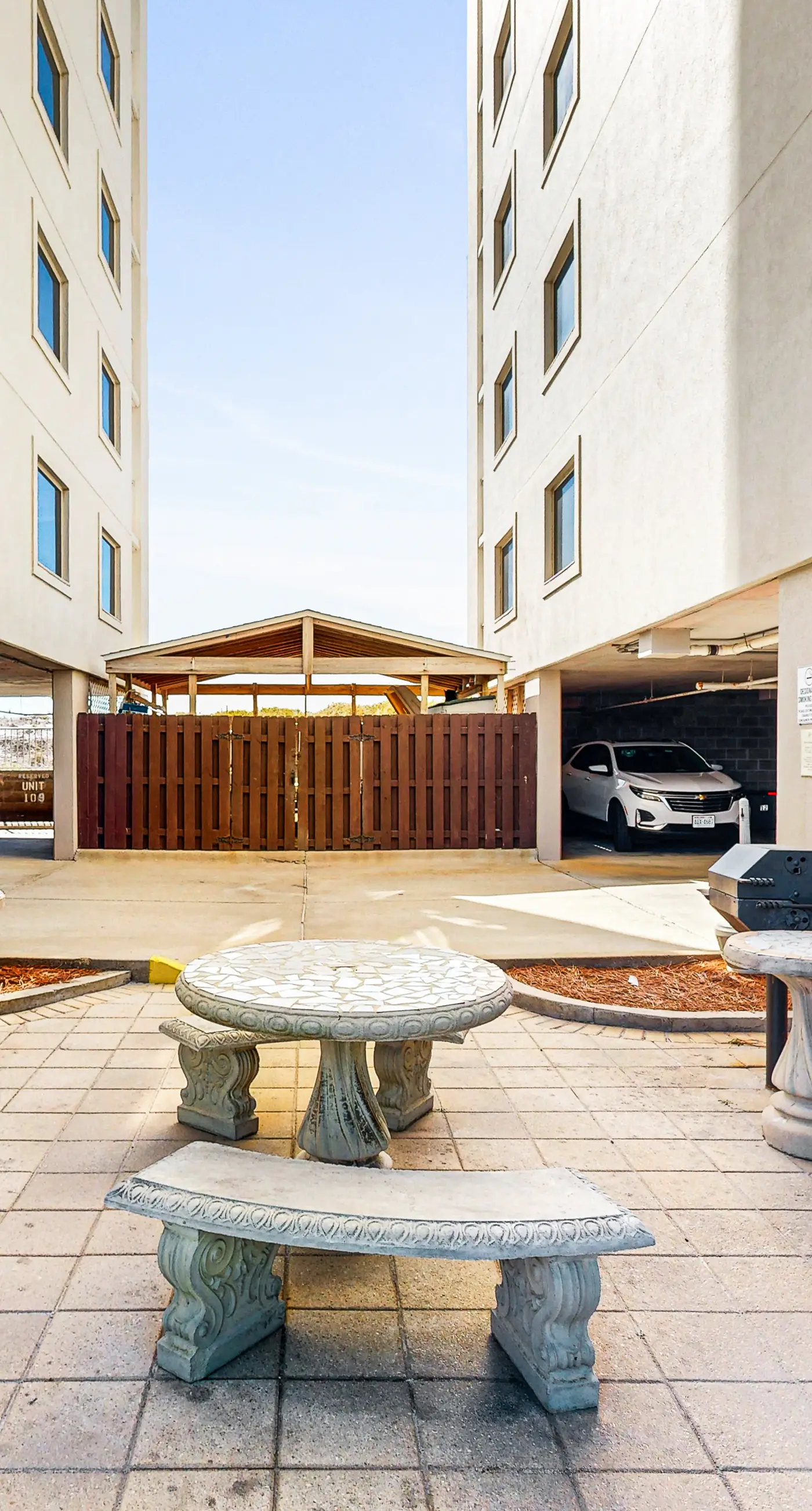 Gulf Dunes 313 - Gulf-front condo with outdoor pool & tennis - short drive to entertainment