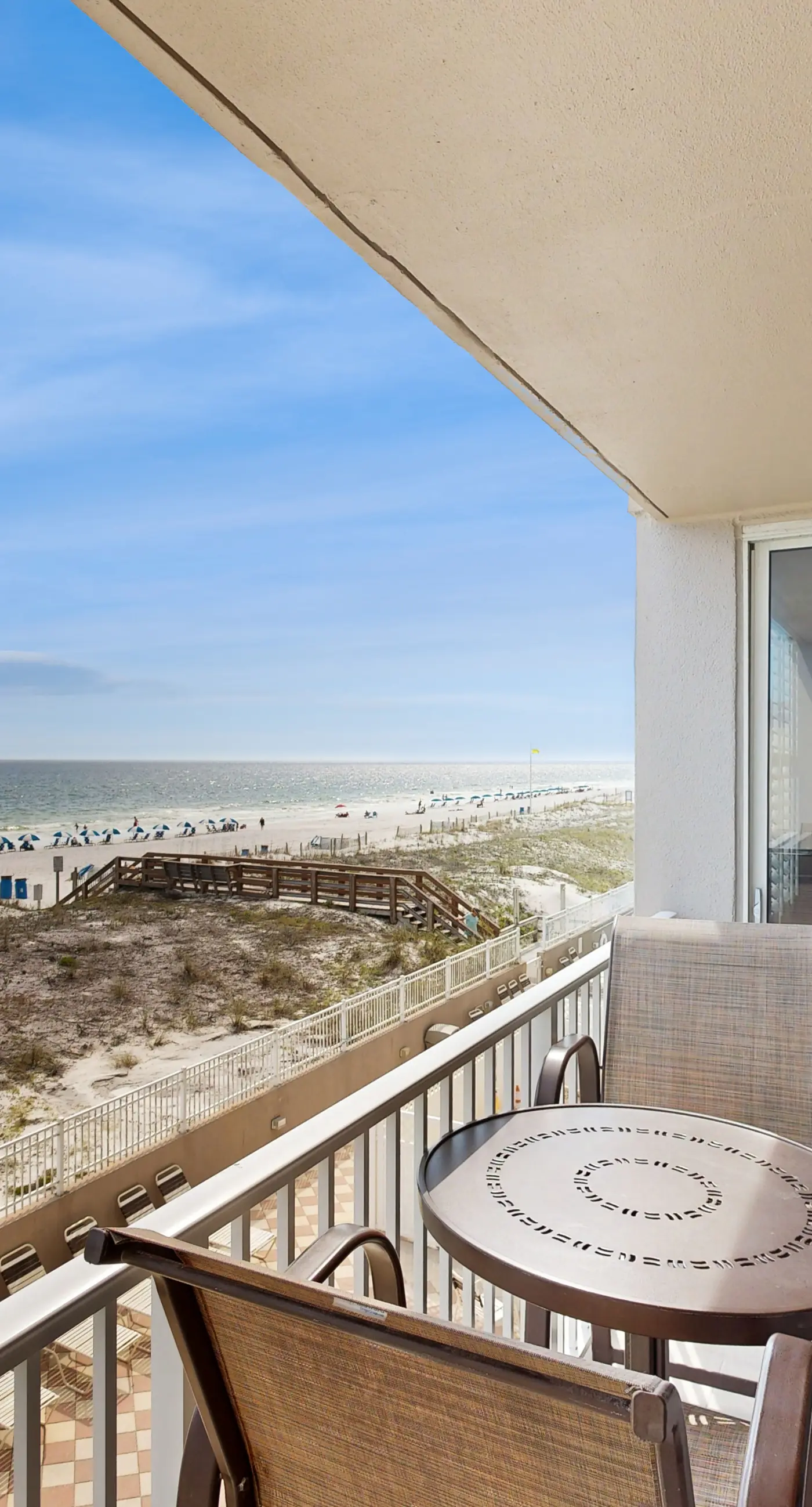 Island Princess 304- Gulf-front home with balcony, ocean views, pool and beach access