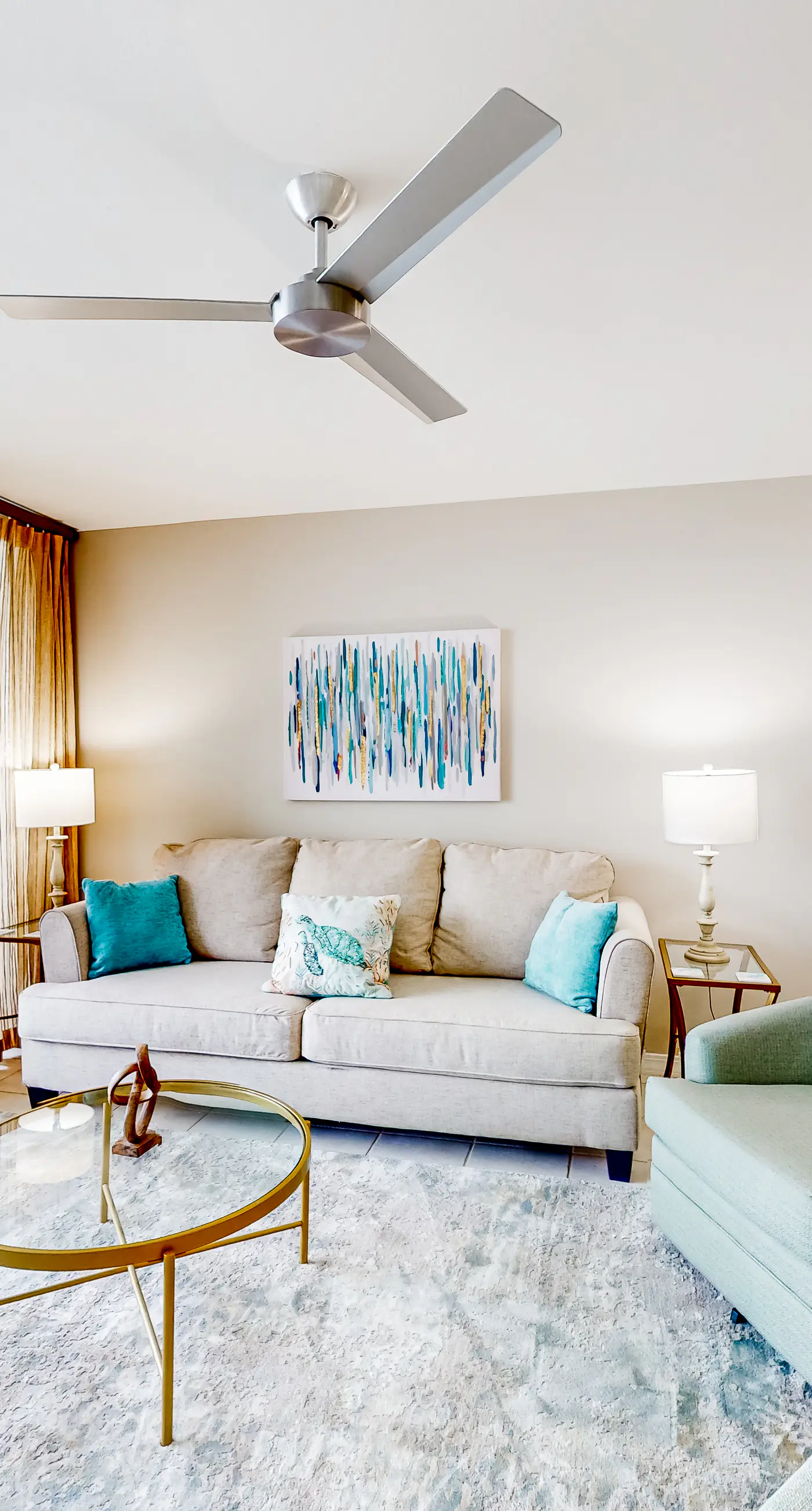 Island Princess 412- Beachfront condo with pool, hot tub, gym access, balcony