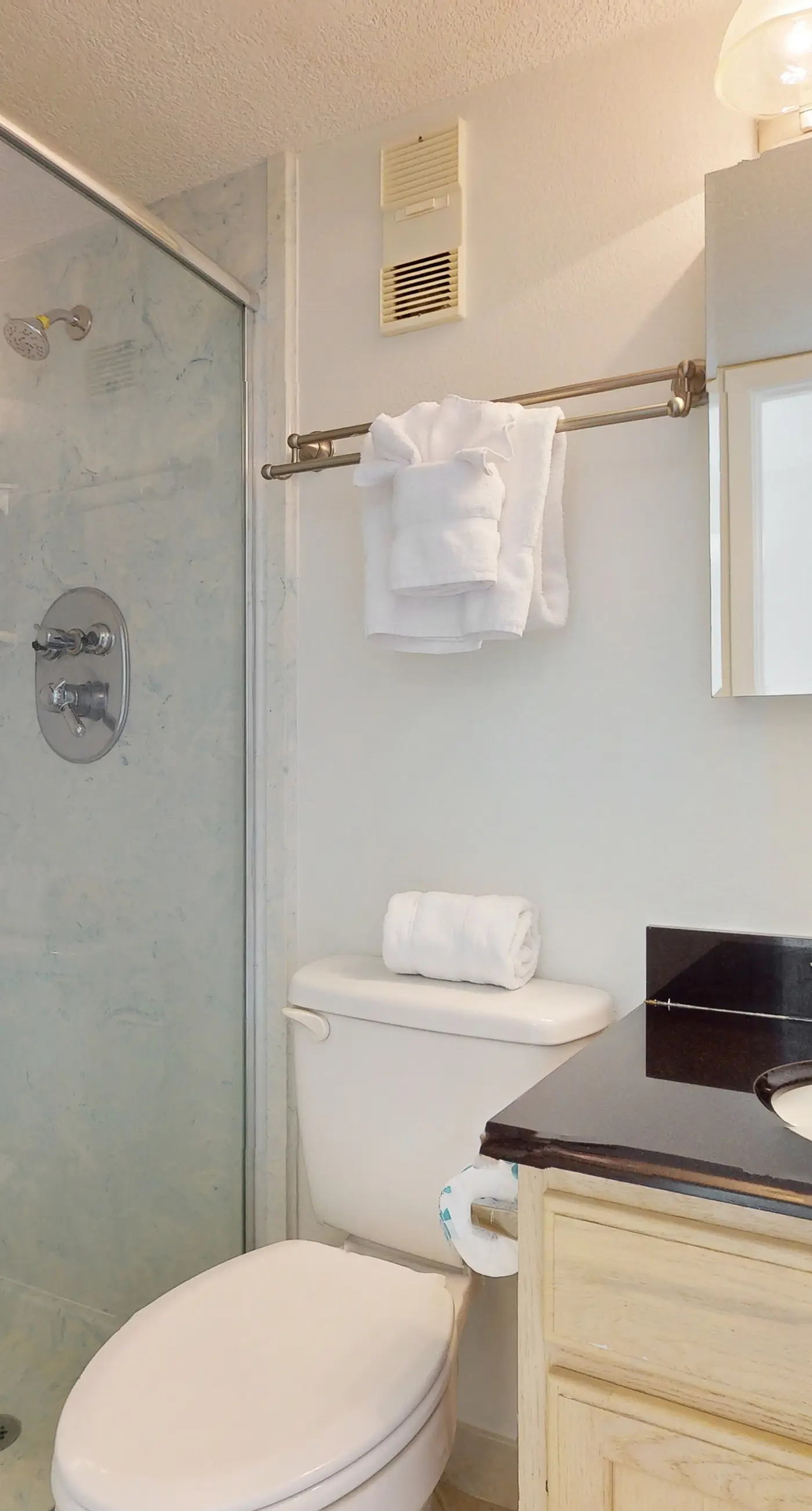 Islander W 406 - Stunning oceanfront condo with access to a shared pool and private beach entry