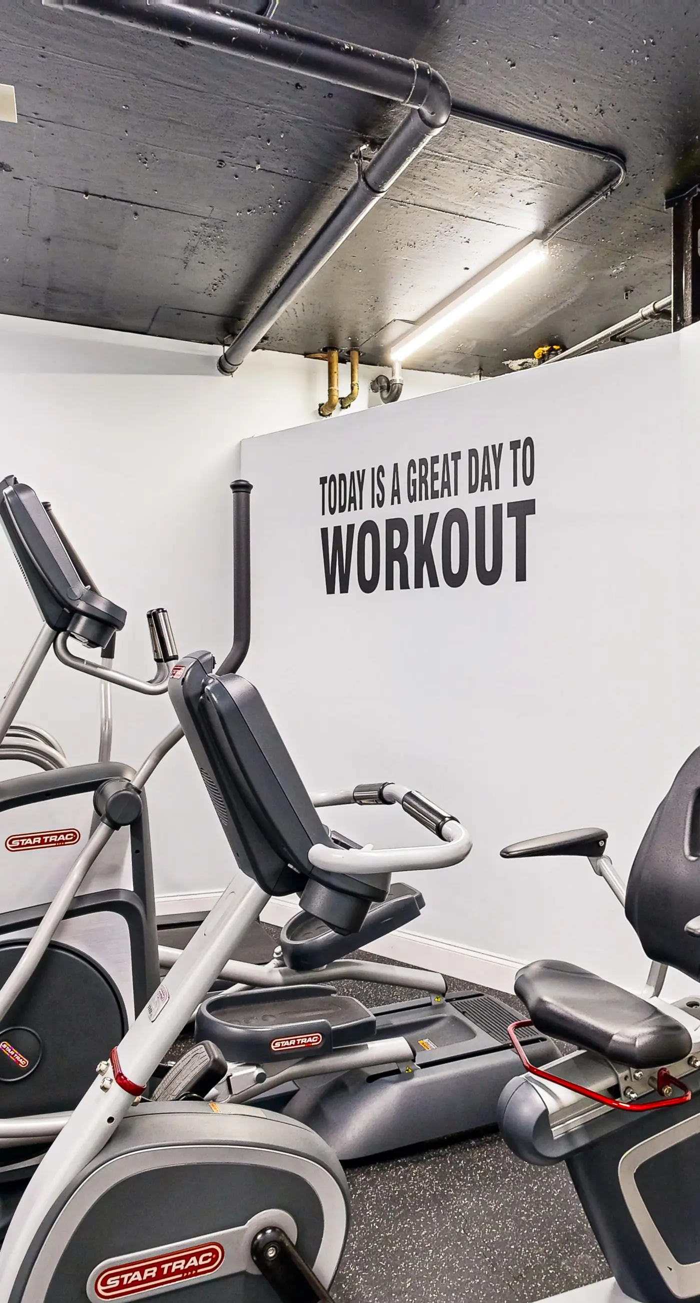 Islander W 406 - Stunning oceanfront condo with access to a shared pool and private beach entry