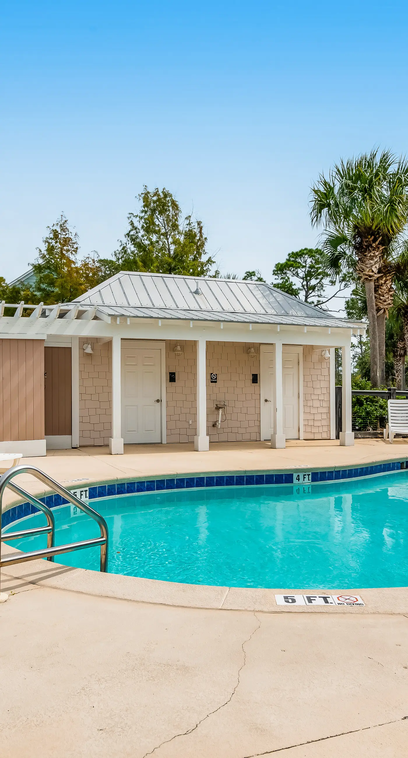 Charming Cottage with Hot Tub, Fitness Center, & Nature Trails