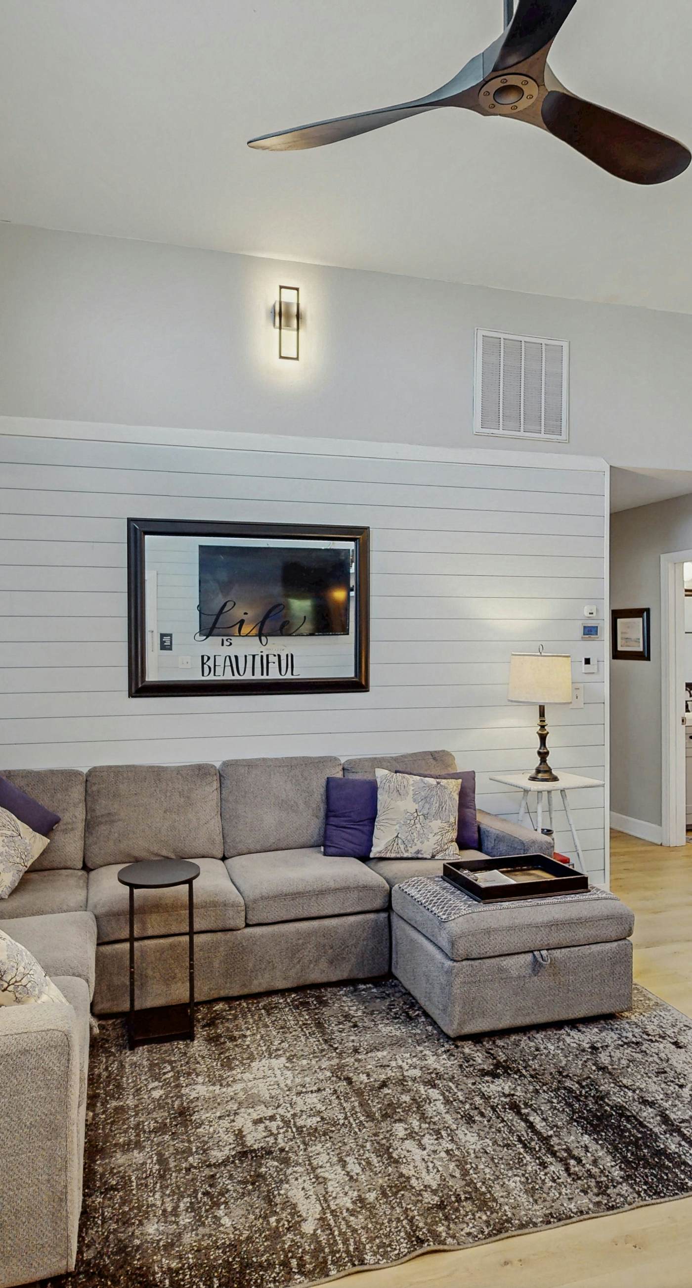 Great, dog-friendly home with Gulf views, shared pool, just steps from the Gulf