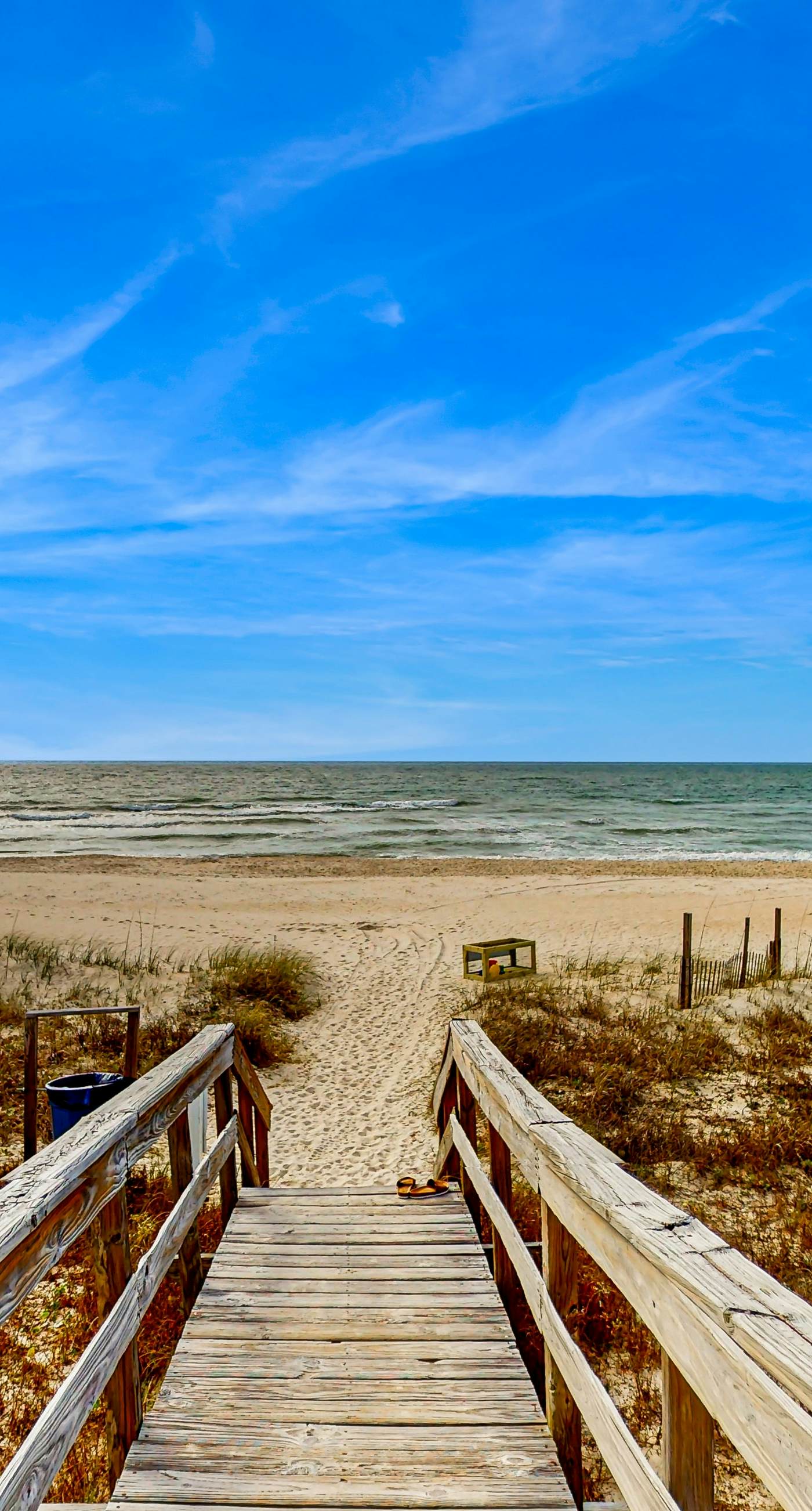 Great, dog-friendly home with Gulf views, shared pool, just steps from the Gulf