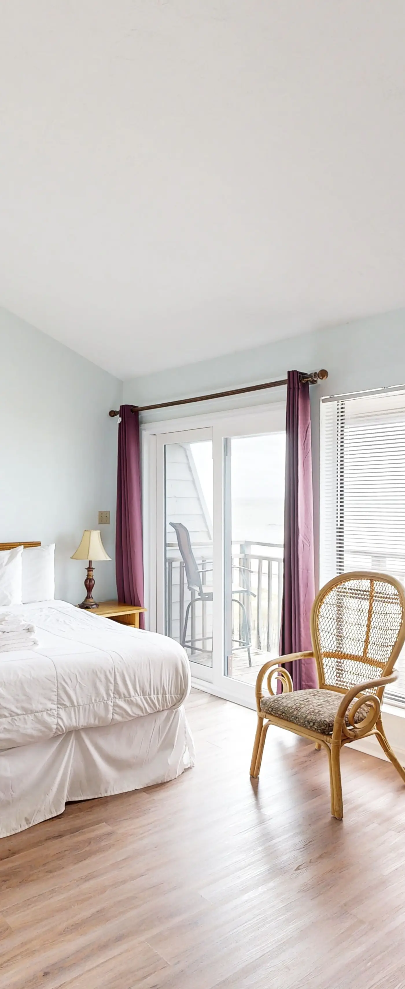 Beachfront Townhome with beach views, deck & more