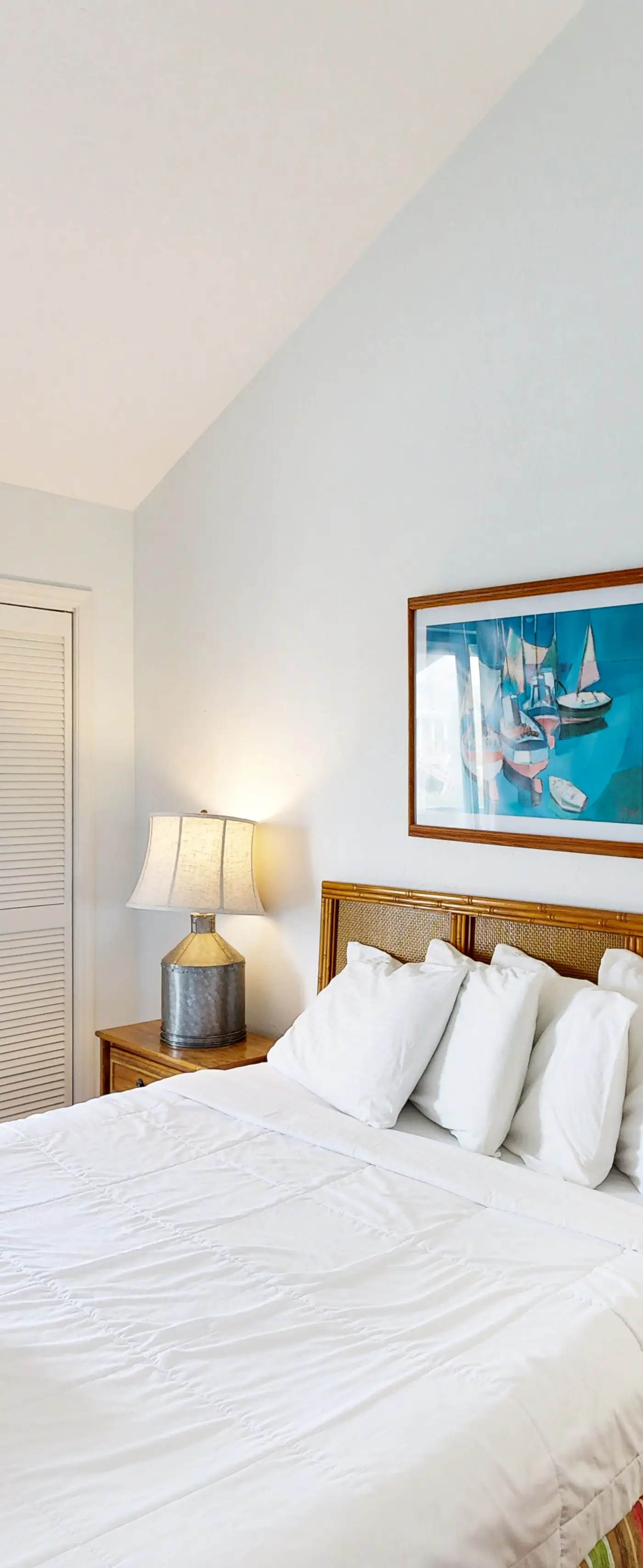 Beachfront Townhome with beach views, deck & more
