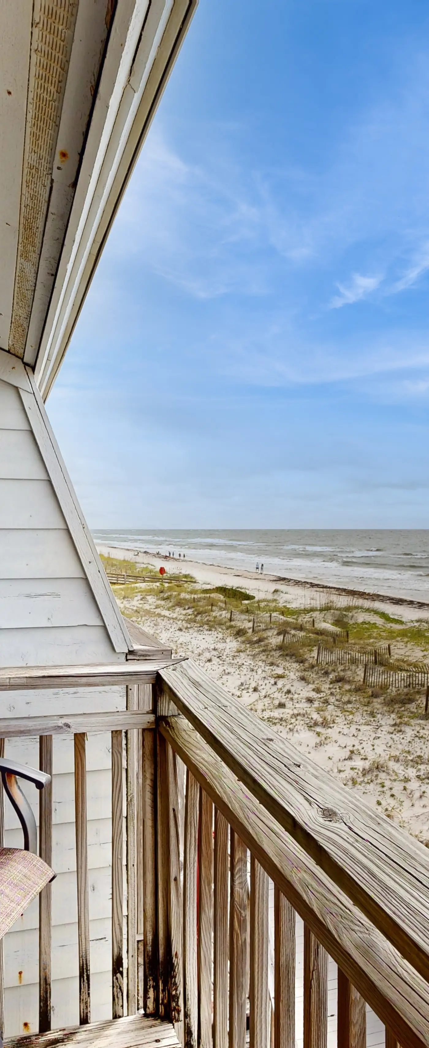 Beachfront Townhome with beach views, deck & more