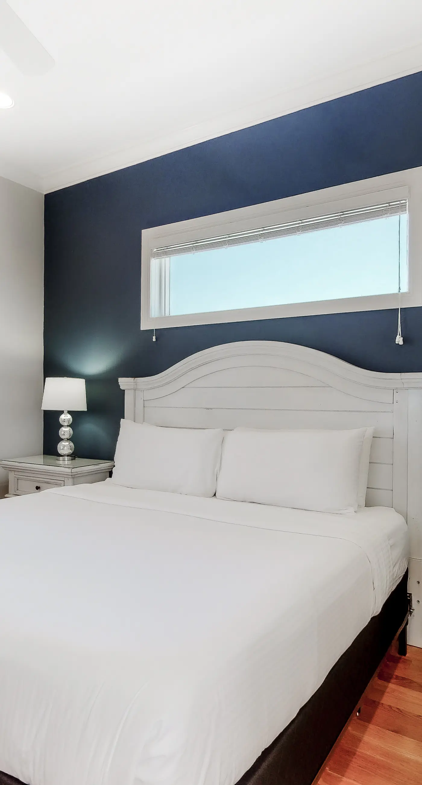 Beachfront home with a porch, washer/dryer, outdoor shower, & AC