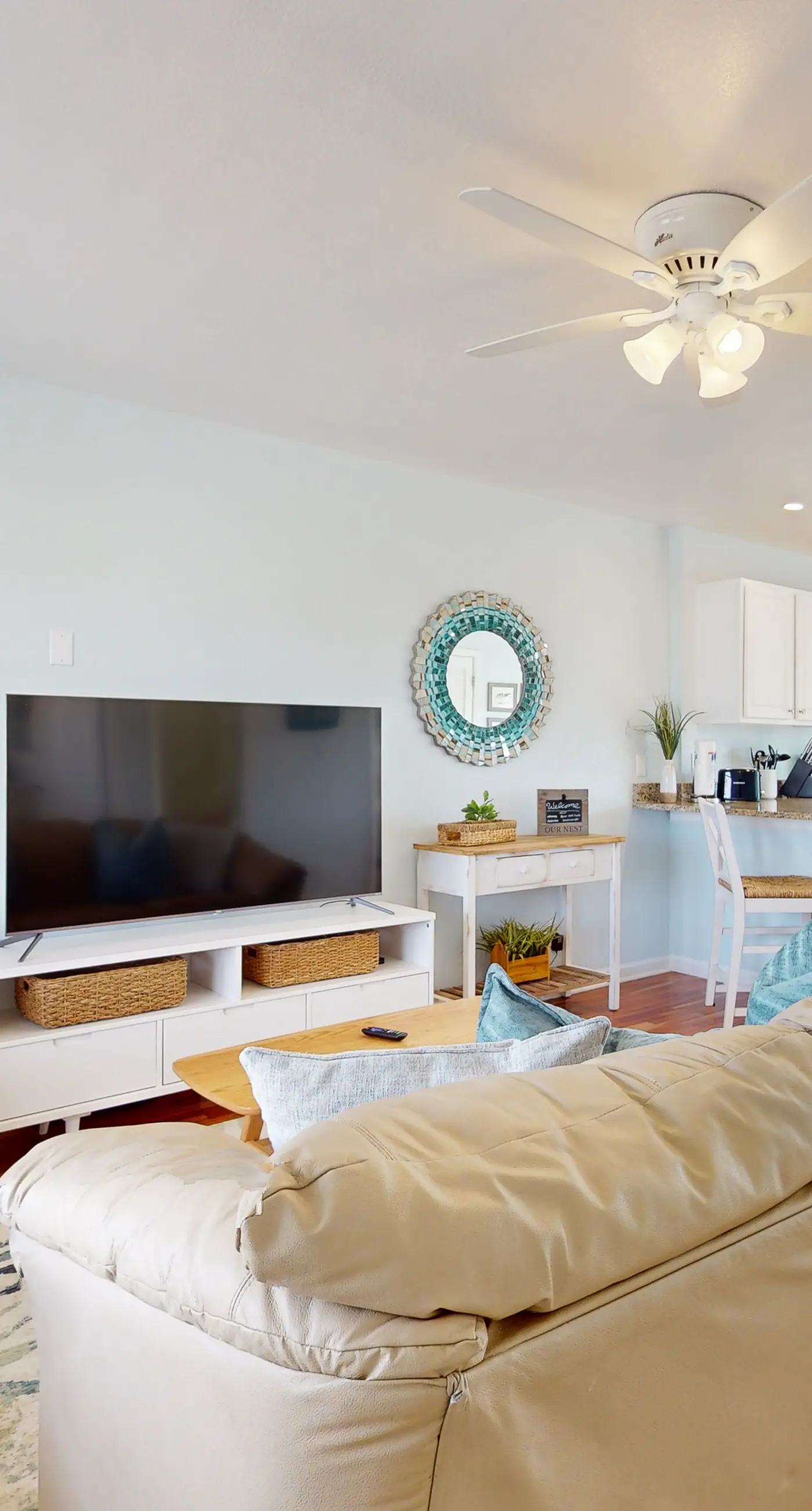 Island Gardens 303 - Cozy coastal condo, dog friendly, gulf view and close to beach access