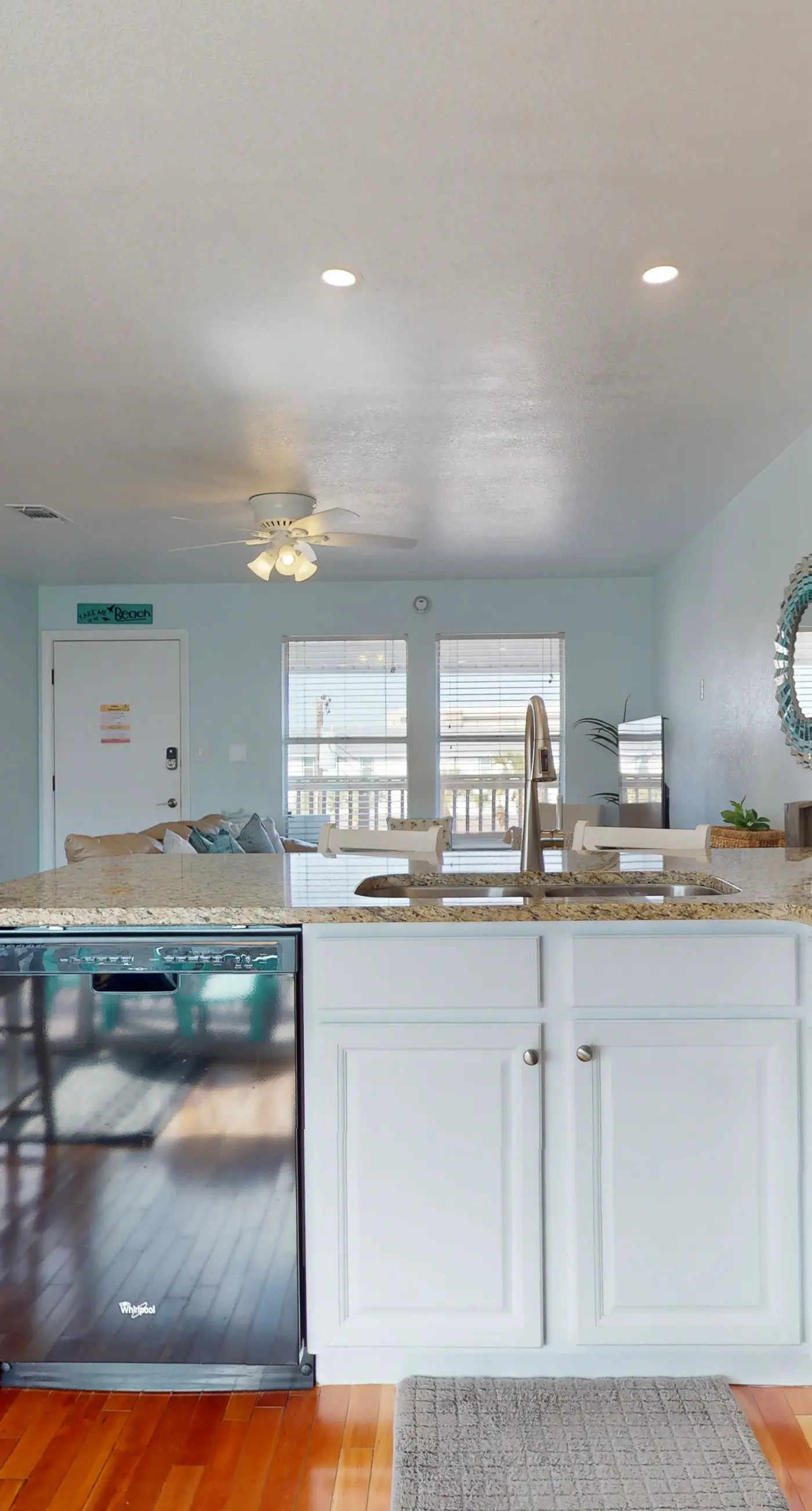 Island Gardens 303 - Cozy coastal condo, dog friendly, gulf view and close to beach access