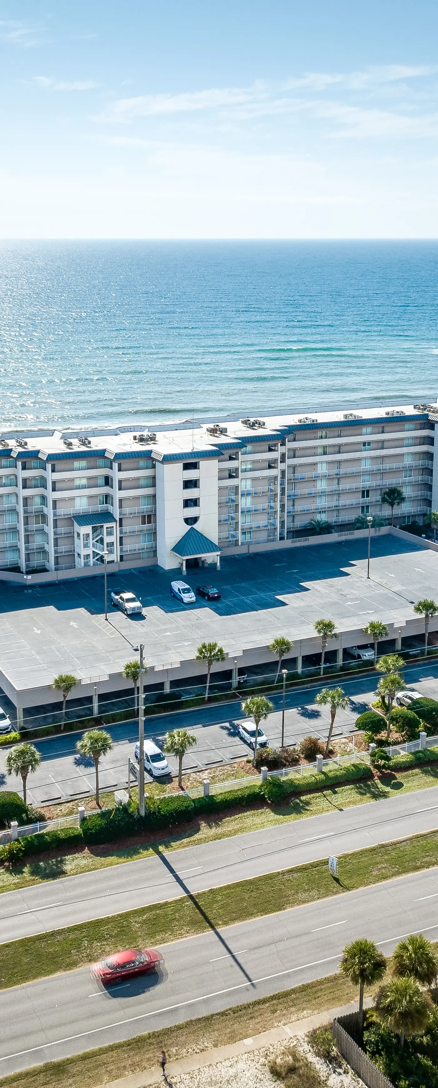 Island Princess 411- Seaside condo with wonderful beach views, balcony, grill, pool, hot tub, & gym