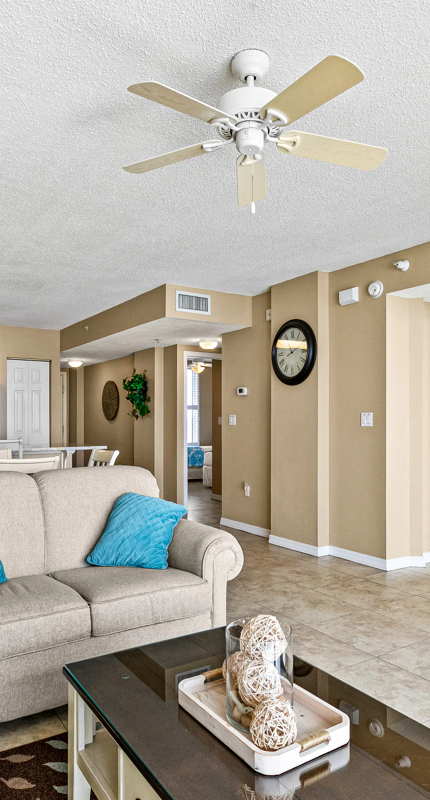 Island Princess 512- Fifth floor oceanfront condo with pool, ocean view, W/D